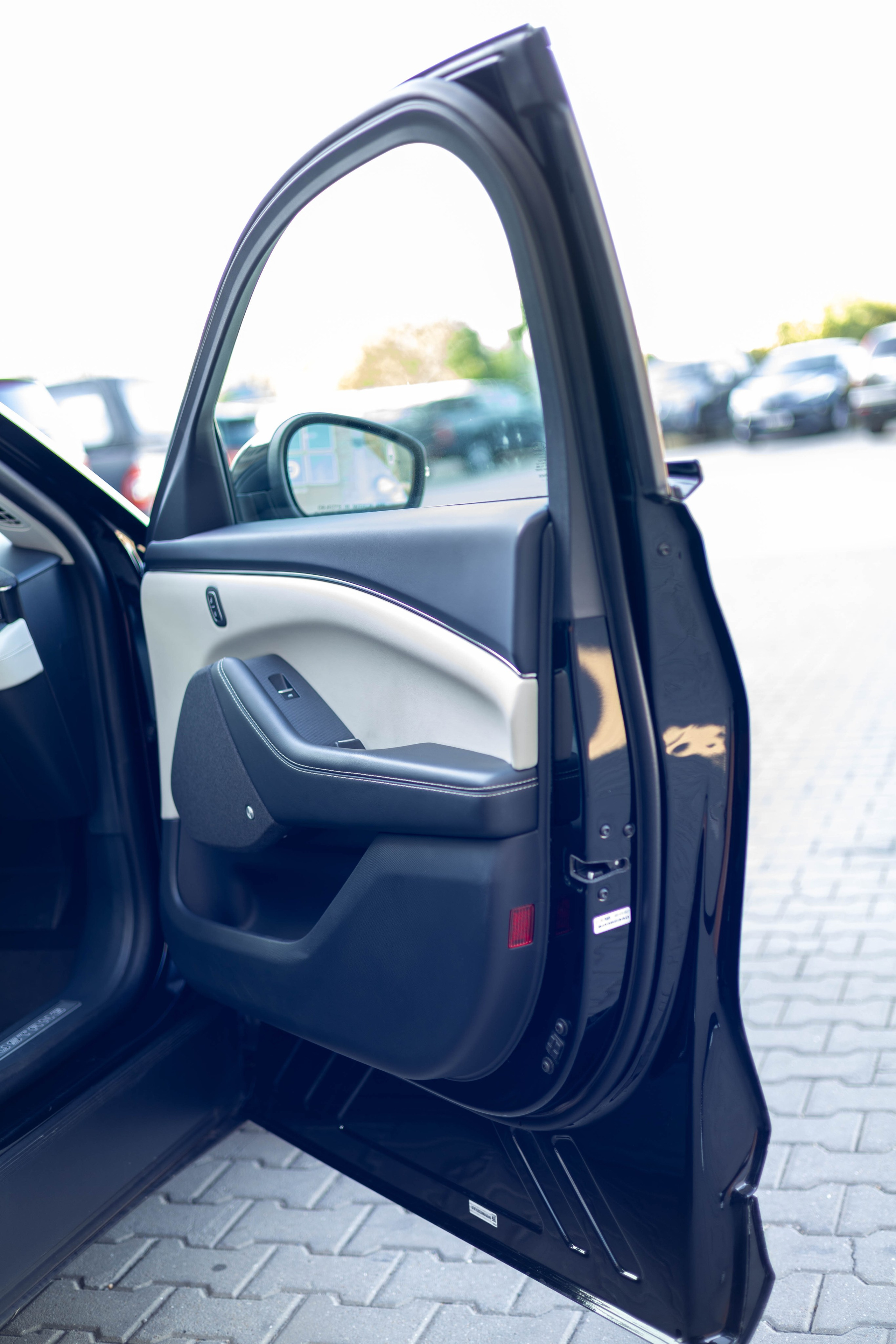 Пример фото автомобиля на продажу. Семейный фотограф Кишиневе, Молдова Врабий Ольга