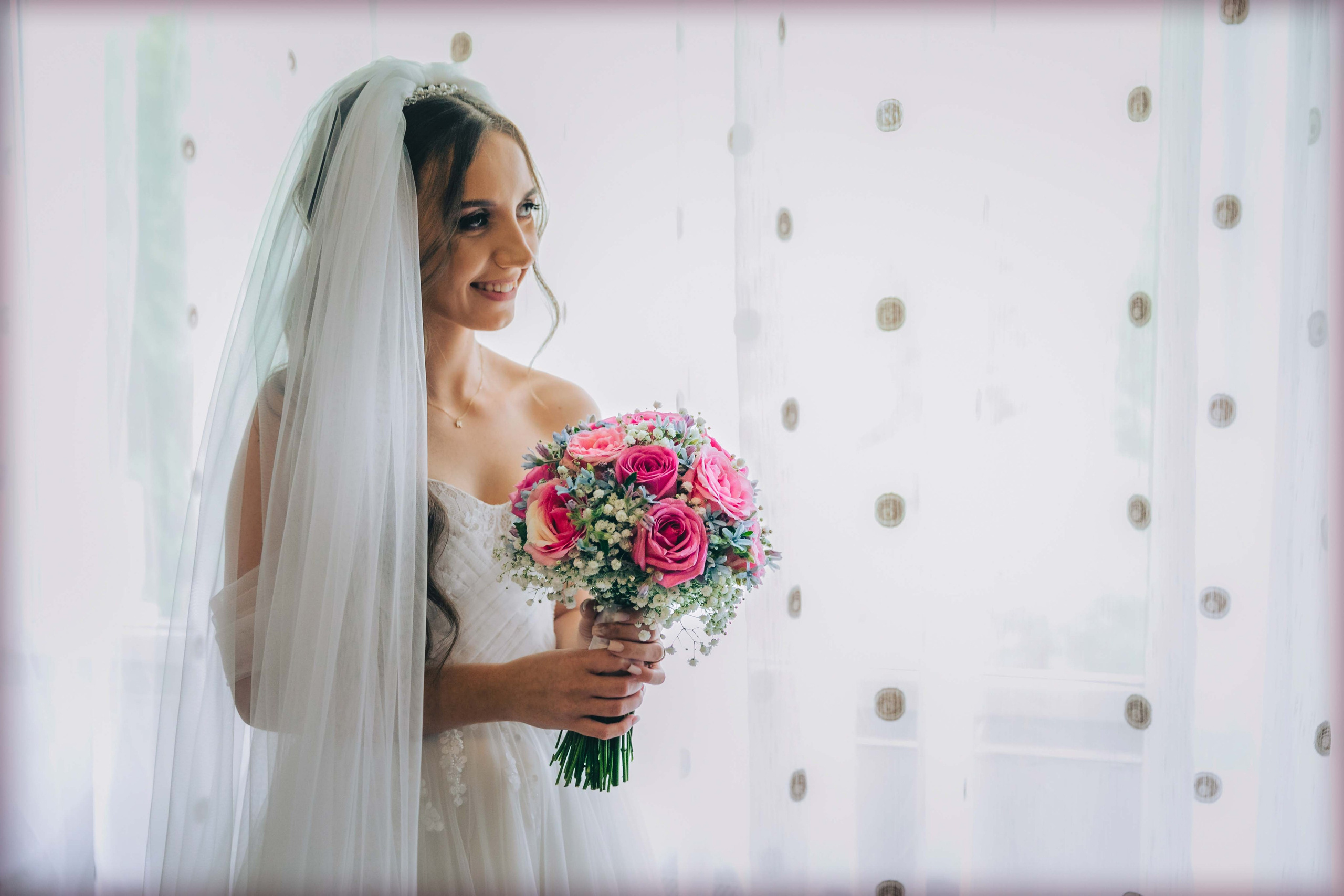 Laura & Mihai. Contrast Studio