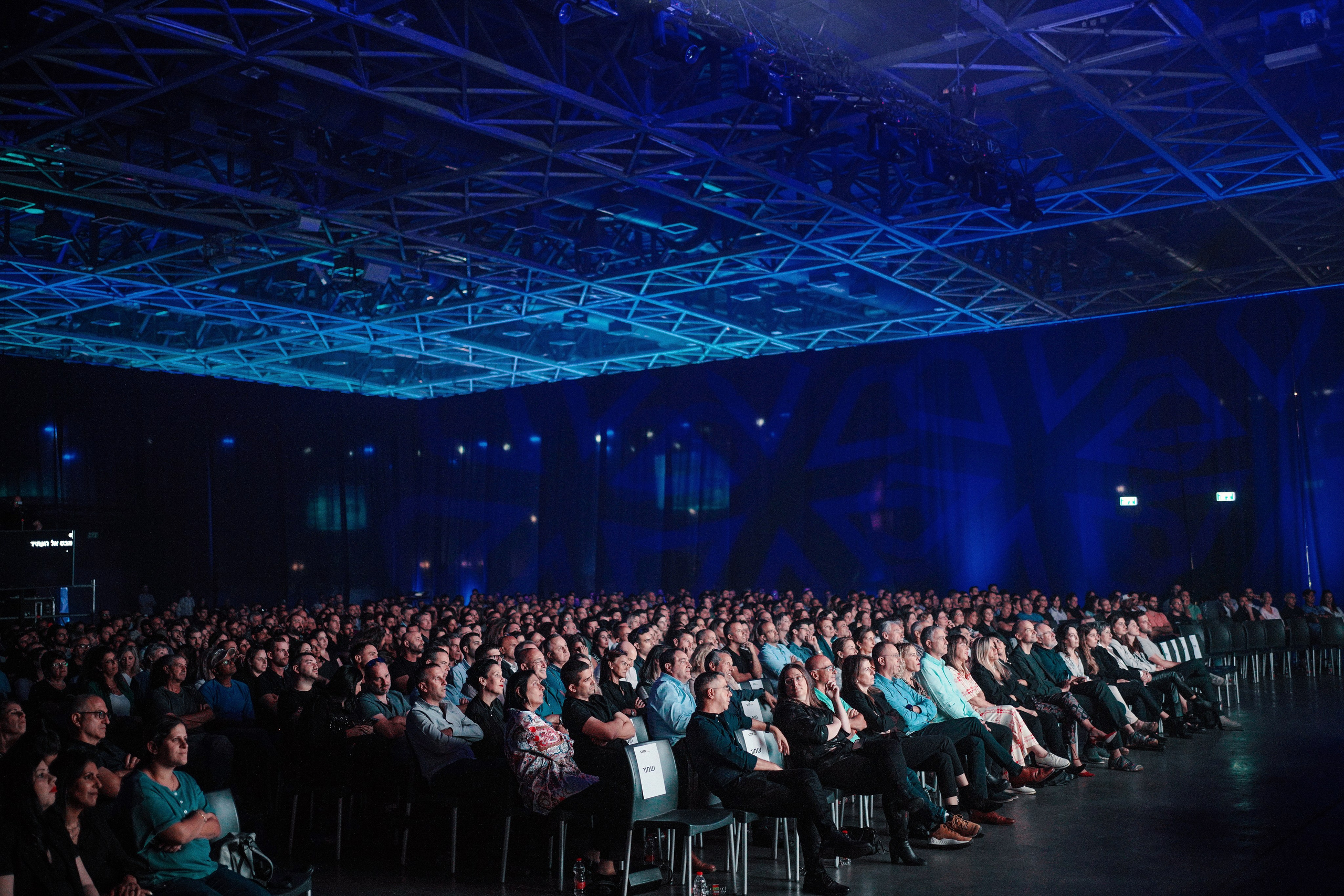 Business. Dmitry Gorodetsky Event Photographer