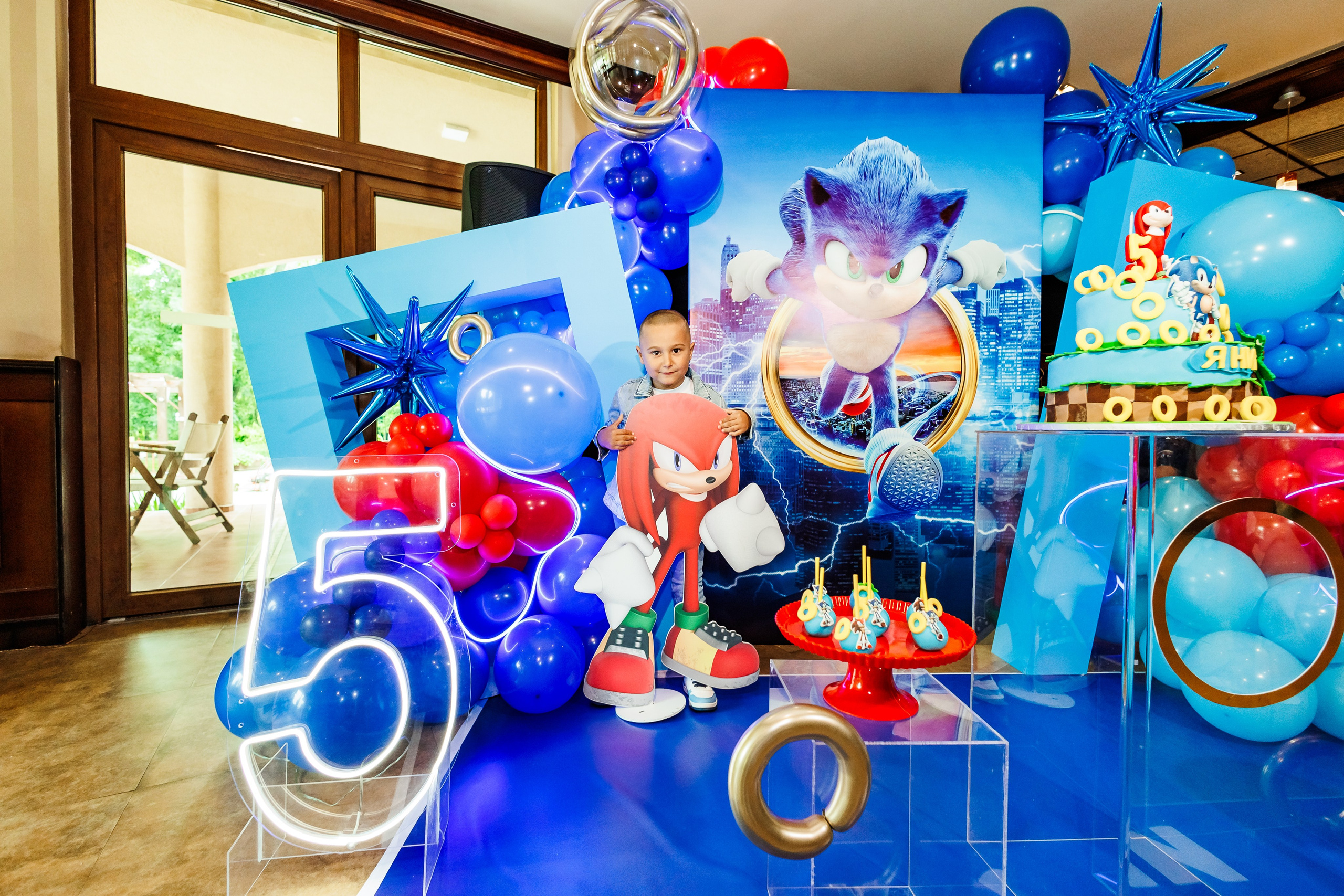 Честит Рожден Ден. Фотограф Ирина Йотова