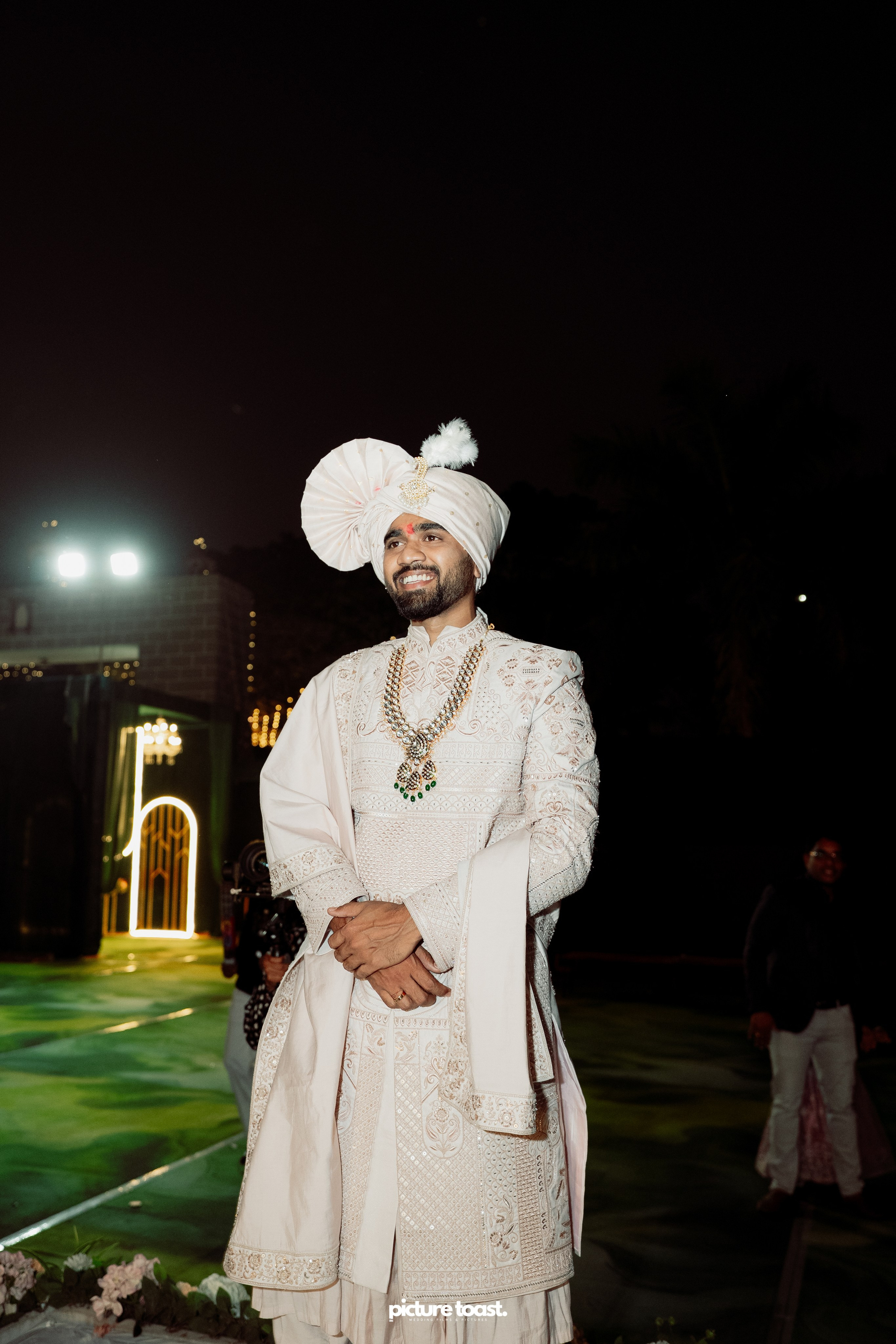 Gujarathi Wedding! Ft. Sahil & Thanima. Fine art Wedding Photographers in India & Canada