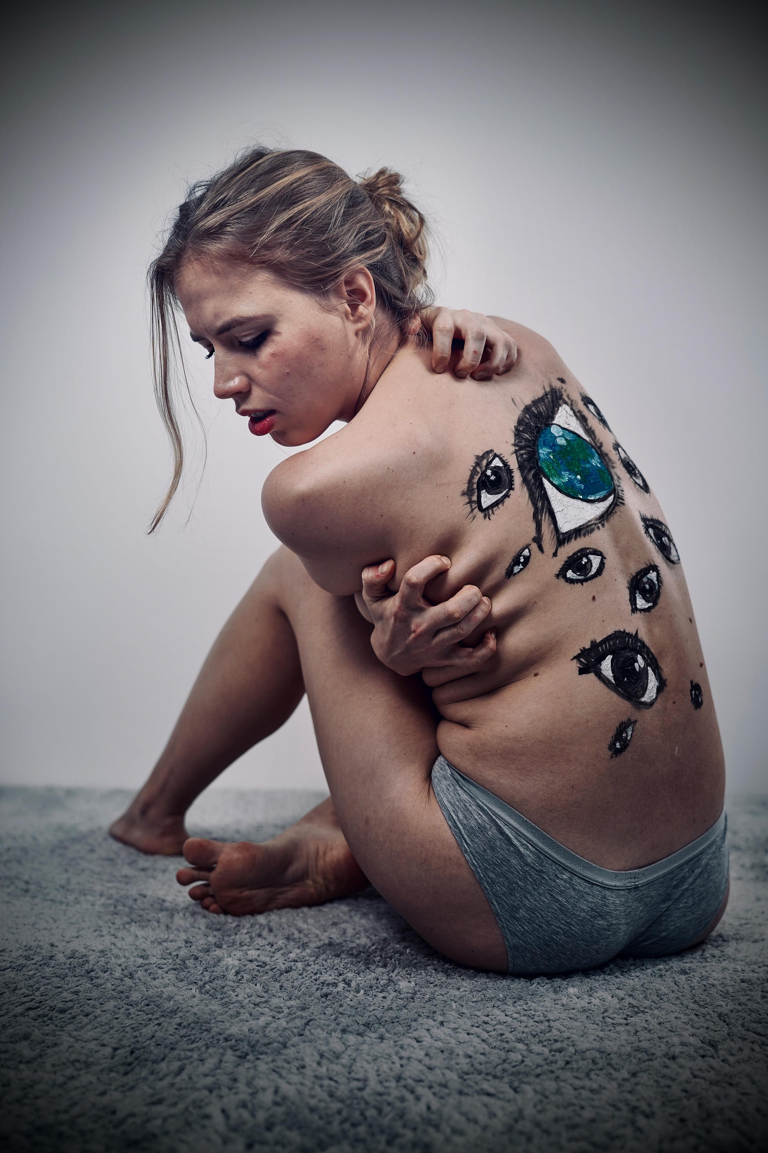 Don’t let the world define you. Evgeny Ignatik — street photographer | portraits