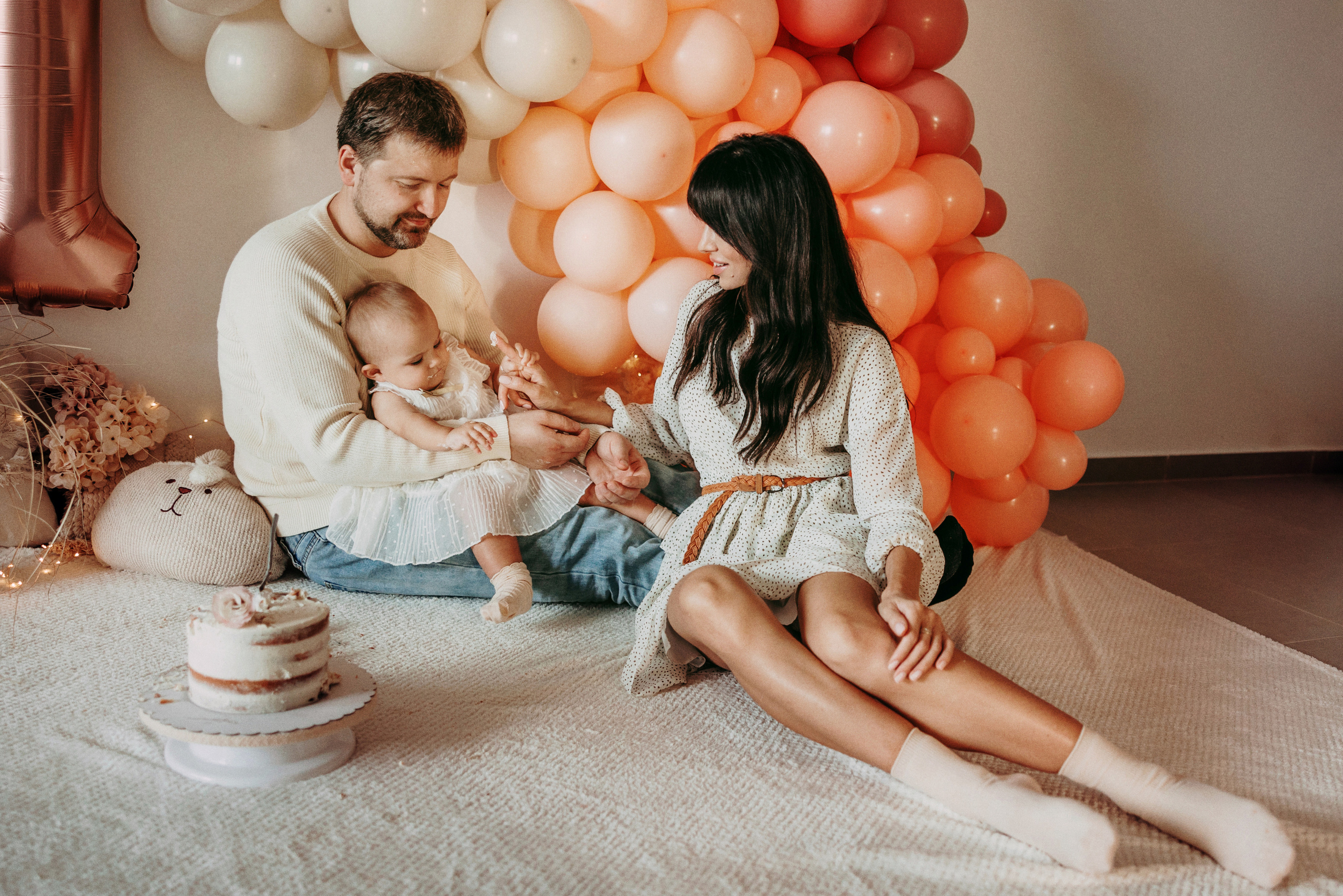 Family Home One Year Birthday Session. George TLV — Professional photographer and retoucher in Israel