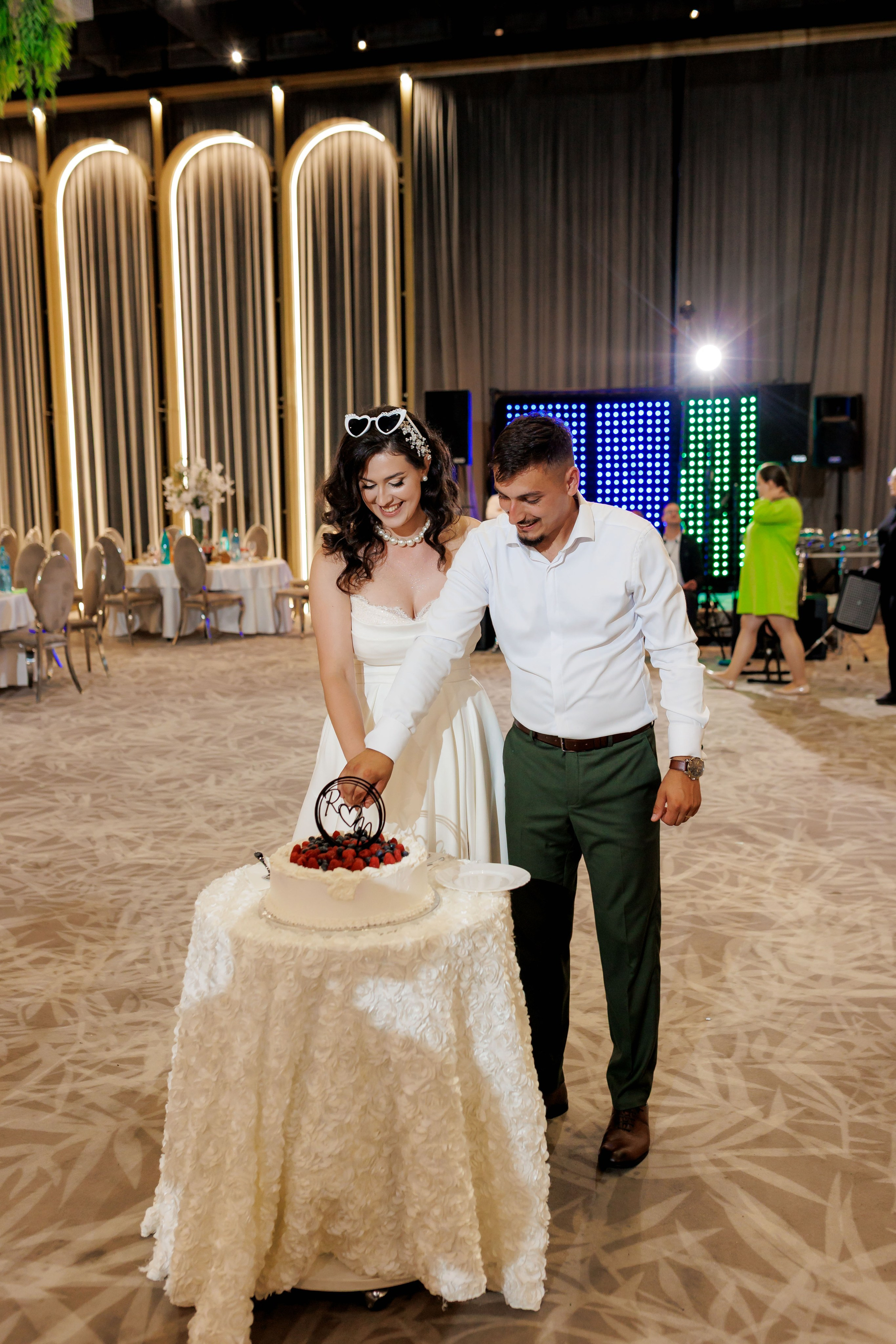 Nunta Nicoleta & Răzvan | Fotografie & Videografie Profesională. Servicii foto-video profesionale, pentru momente de neuitat