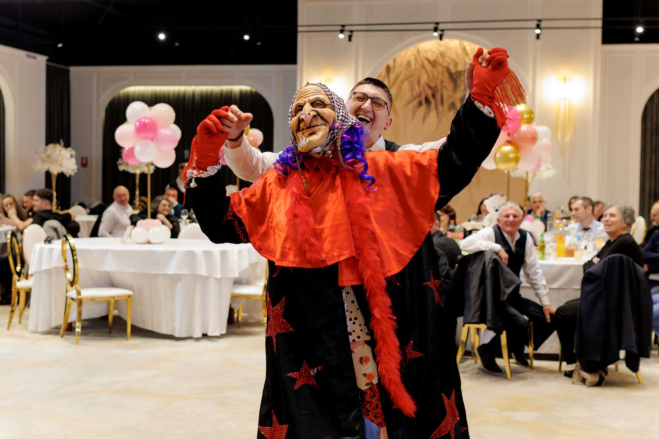 Povestea voastră, regizată de noi |Cristi Turculet Videograf Nuntă Suceava | wedding highlight. Servicii foto-video profesionale, pentru momente de neuitat