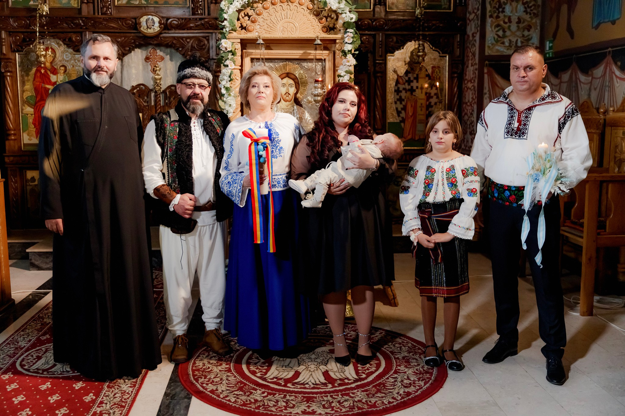 Mihai & Oana. Servicii foto-video profesionale, pentru momente de neuitat