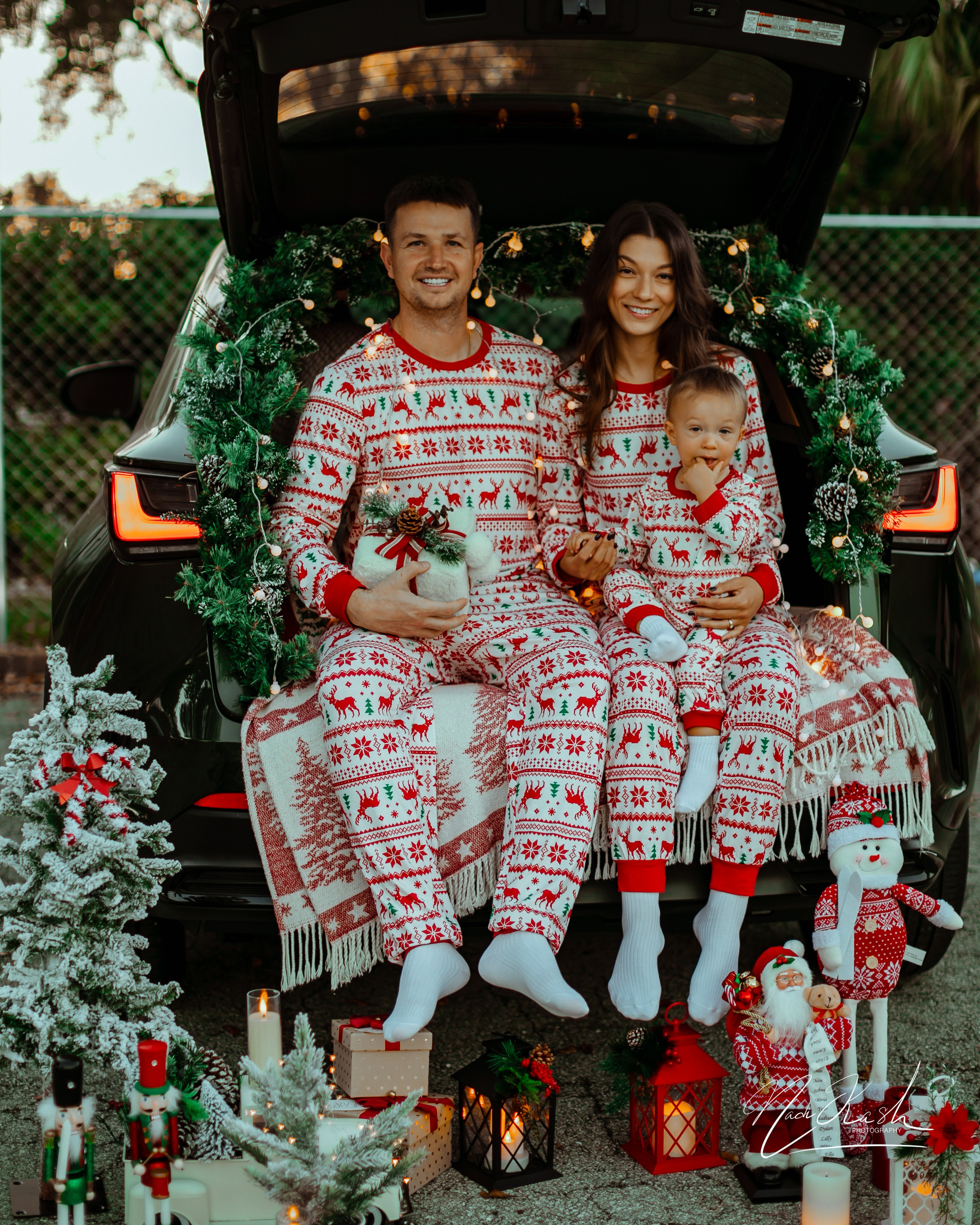 Christmas photoshoot. Photographer in Miami, Family photographer, Event, Wedding