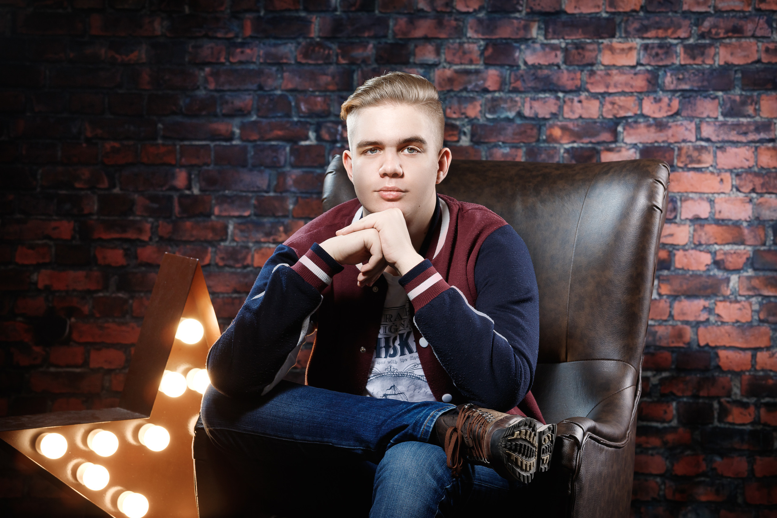 Подростки, девушки и юноши. Семейный, детский, школьный фотограф в Нарве, Эстония, Зоя Хусаинова