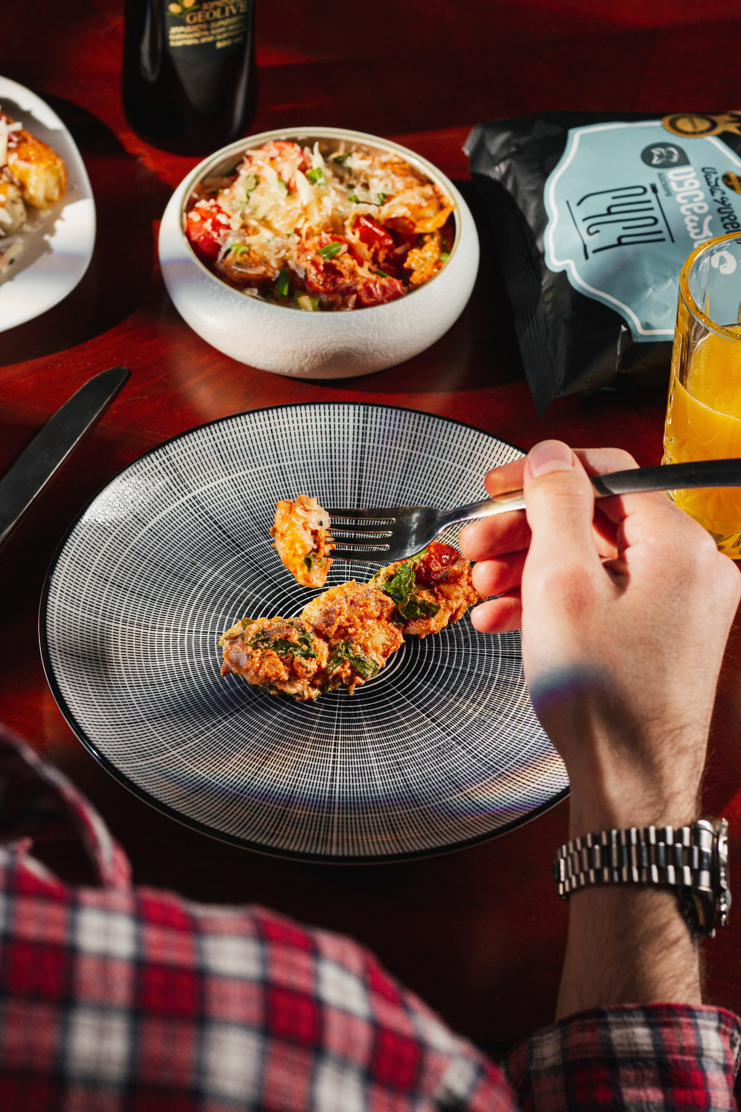 კვება. Clapp Studio