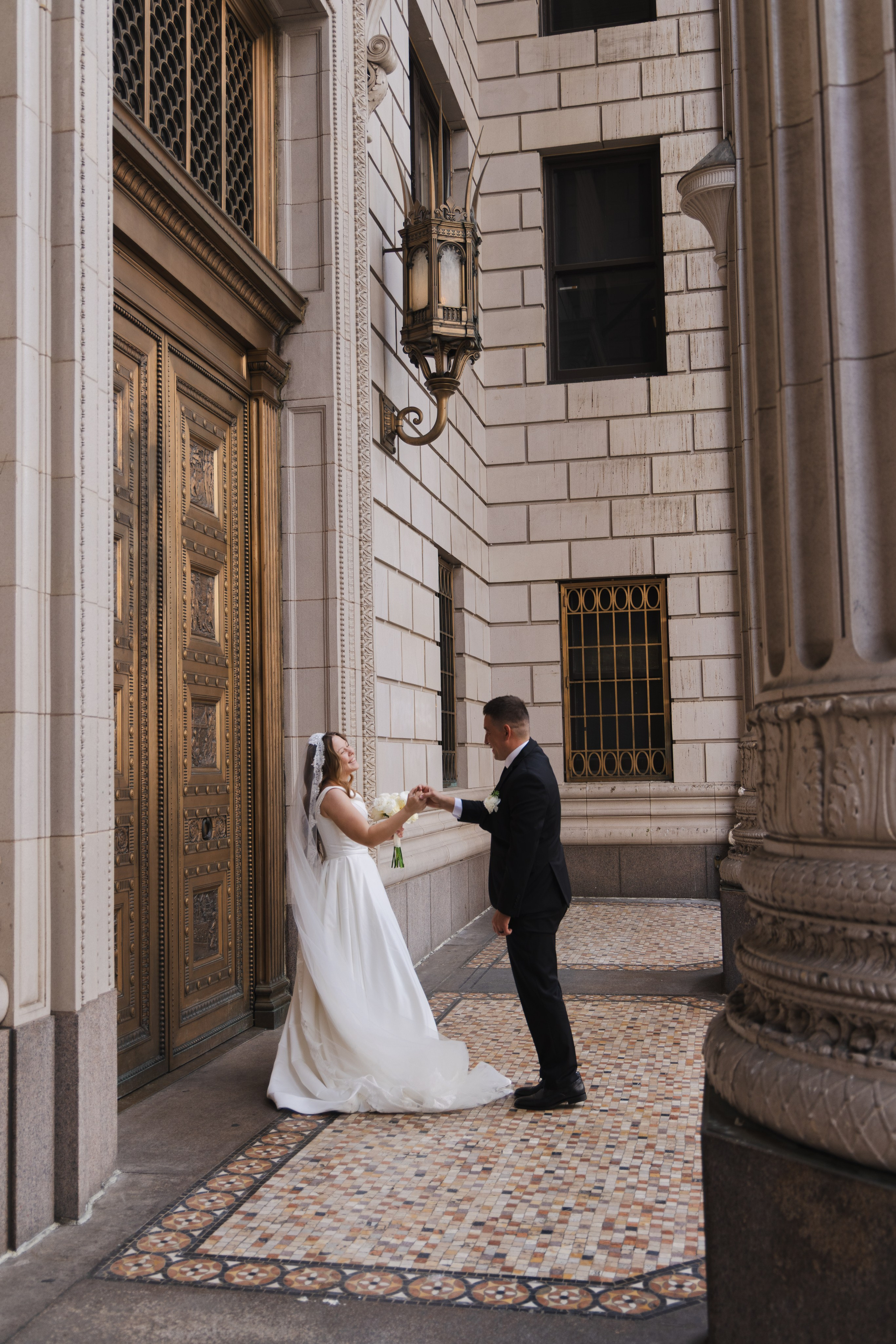 Wedding photography. Eikanmedia | Photographer and videographer capturing weddings, families, engagements, pregnancy & newborns | Vancouver, WA | USA