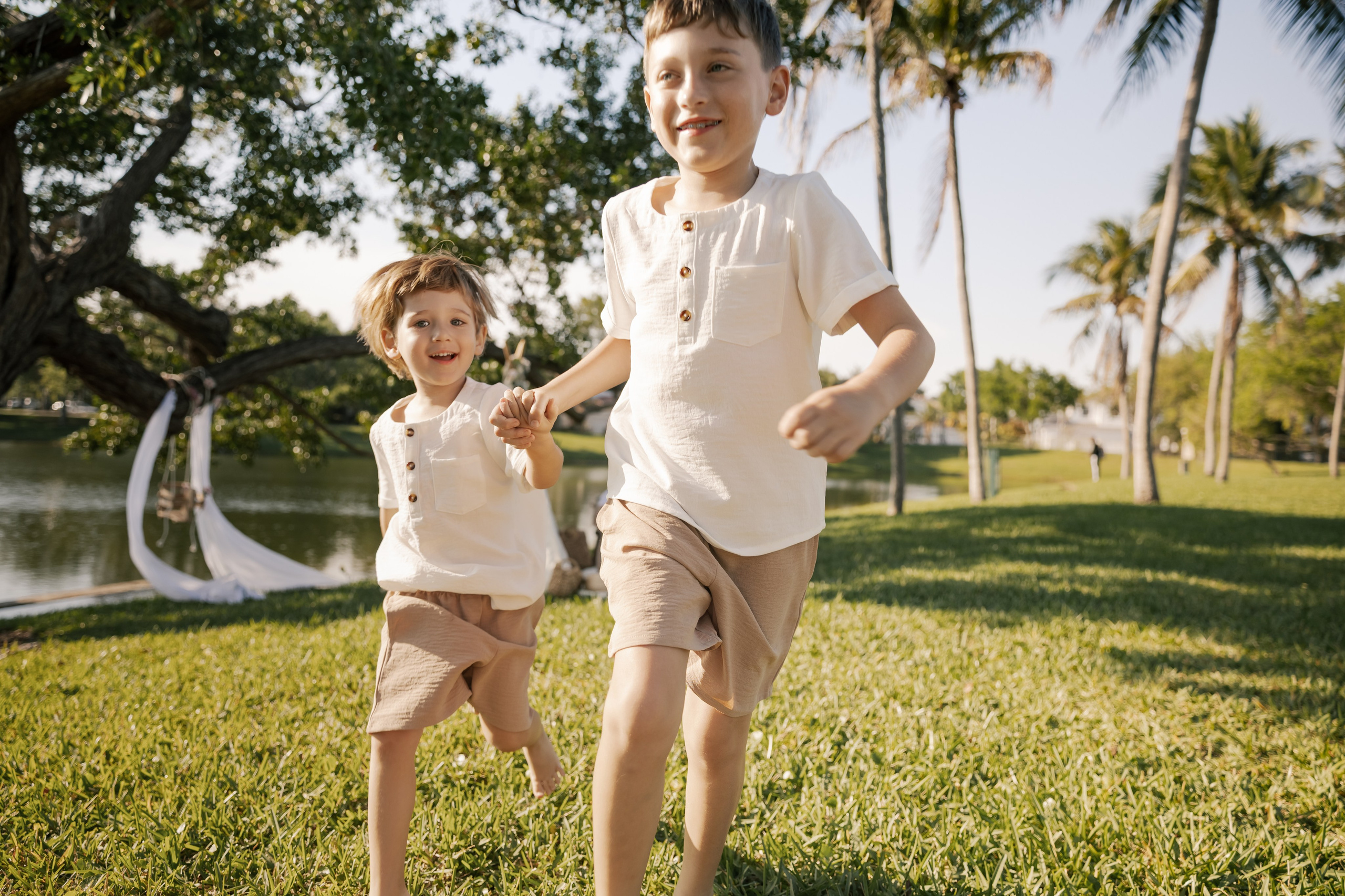Birthday + props. Photographer in Miami, Family photographer, Event, Wedding