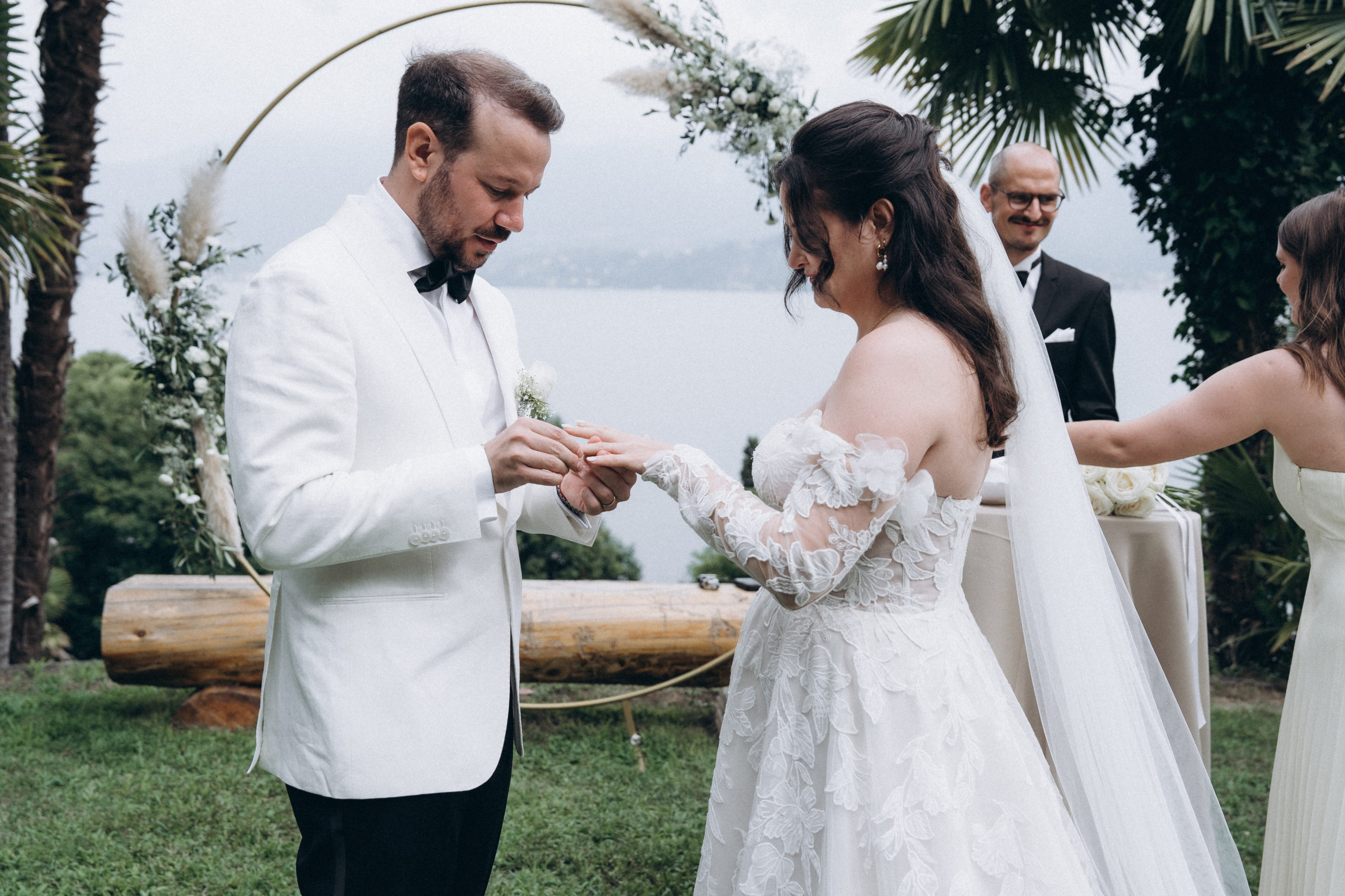 LAURA AND DOMENIK_LAKE MAGGIORE. PHOTOGRAPHER IN ITALY
