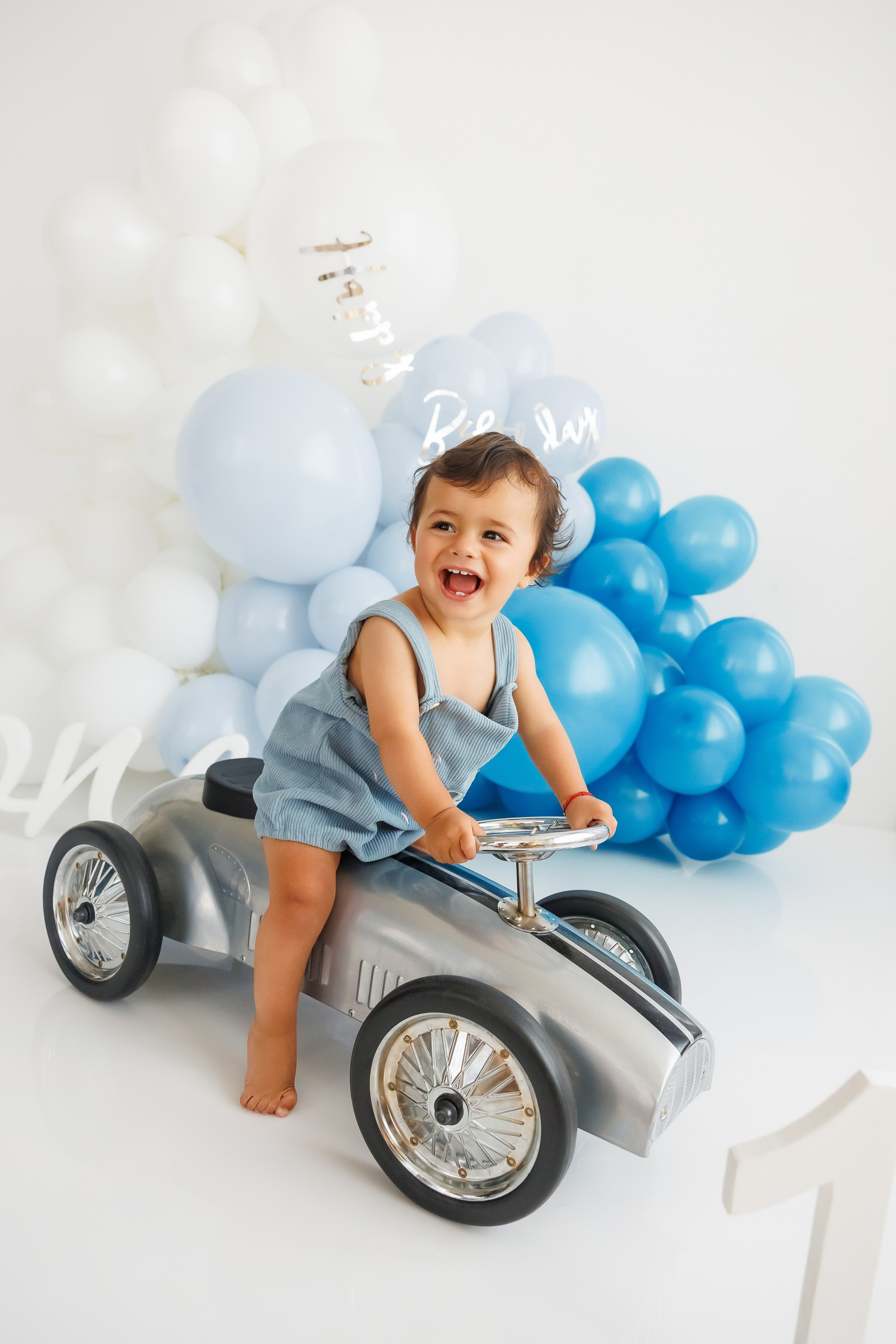 Честит Рожден Ден. Фотограф Ирина Йотова