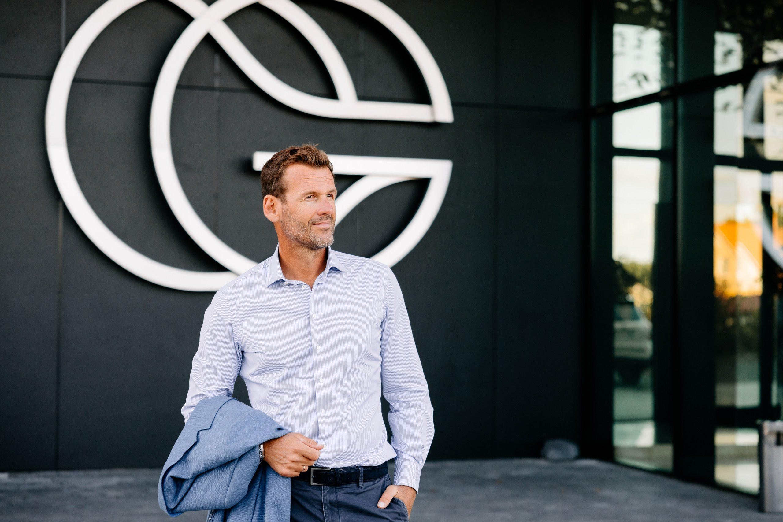 Dekpol Developer - Sesja Biznesowa dla Mateusza Kusznierewicza. Fotograf Ślubny Warszawa - Sesje Biznesowe Rodzinne Eventy