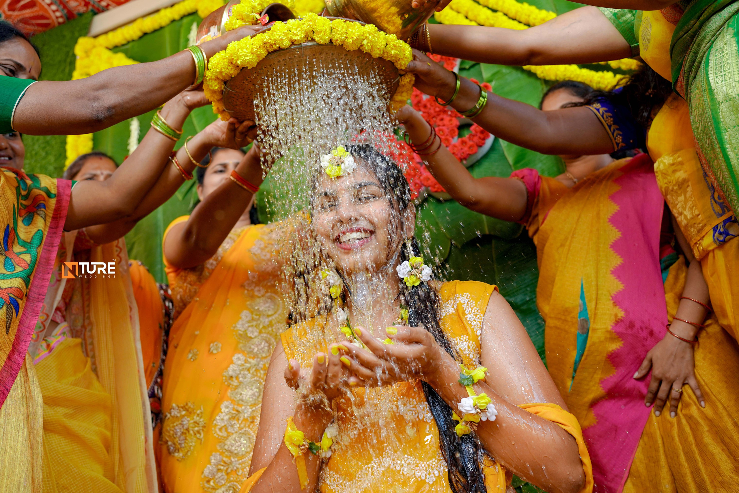 PHOTOS. NTURE WEDDING