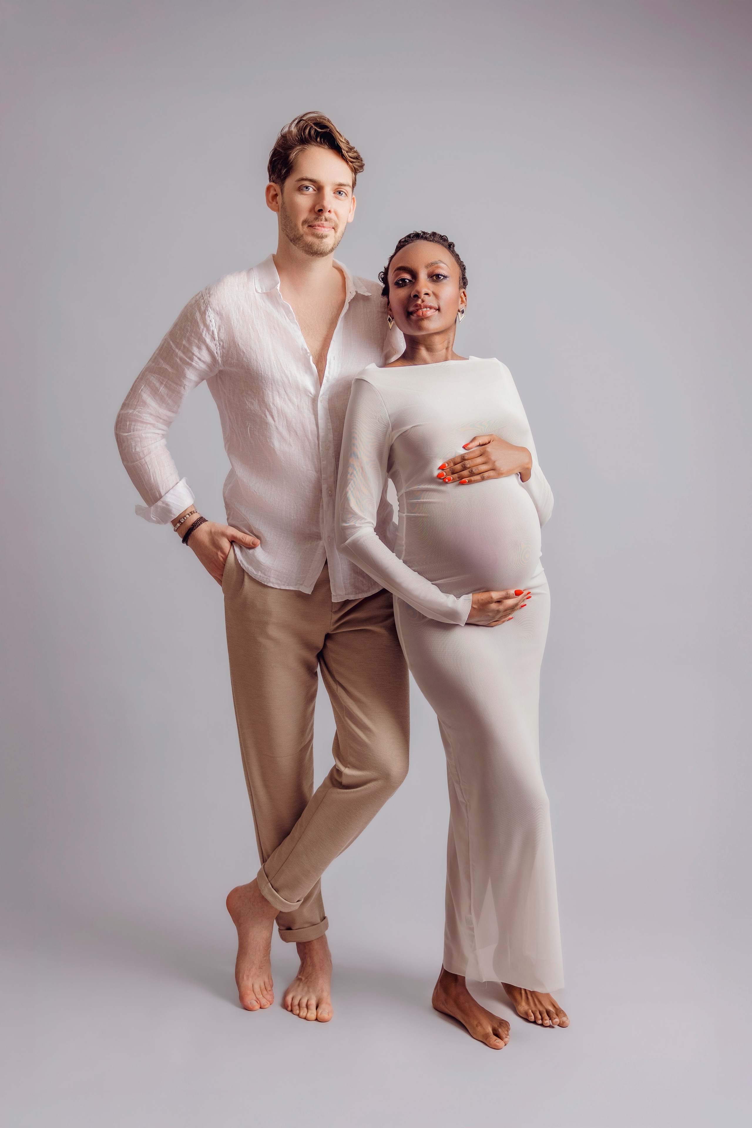 Maternity Photoshoot in Dresden — Studio & Outdoor. Family & Maternity Photographer in Dresden Tatiana Mudryak