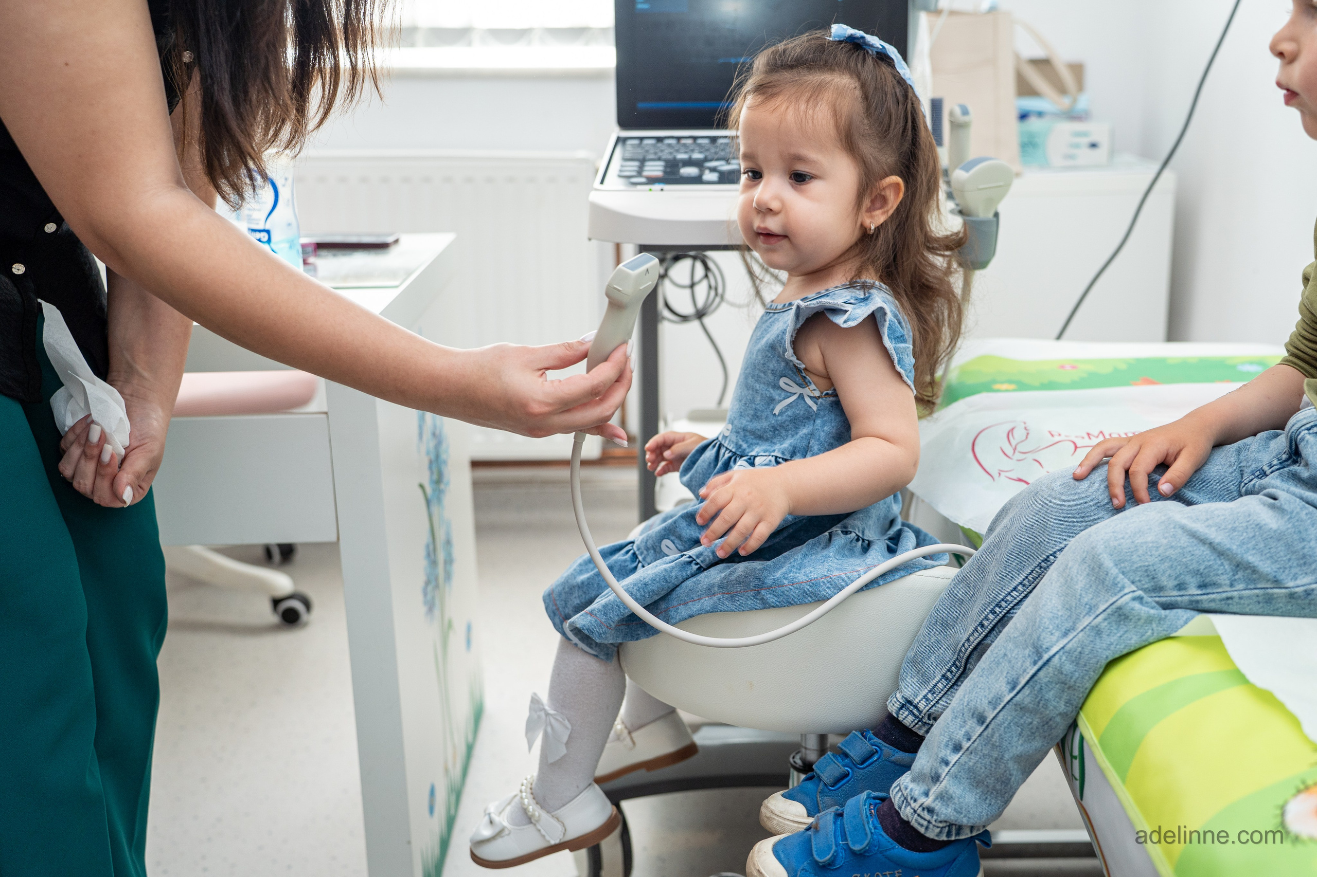 Clinica MediLuna — Purple Art “Atelier de Ziua Copilului” 2025. Adelinne