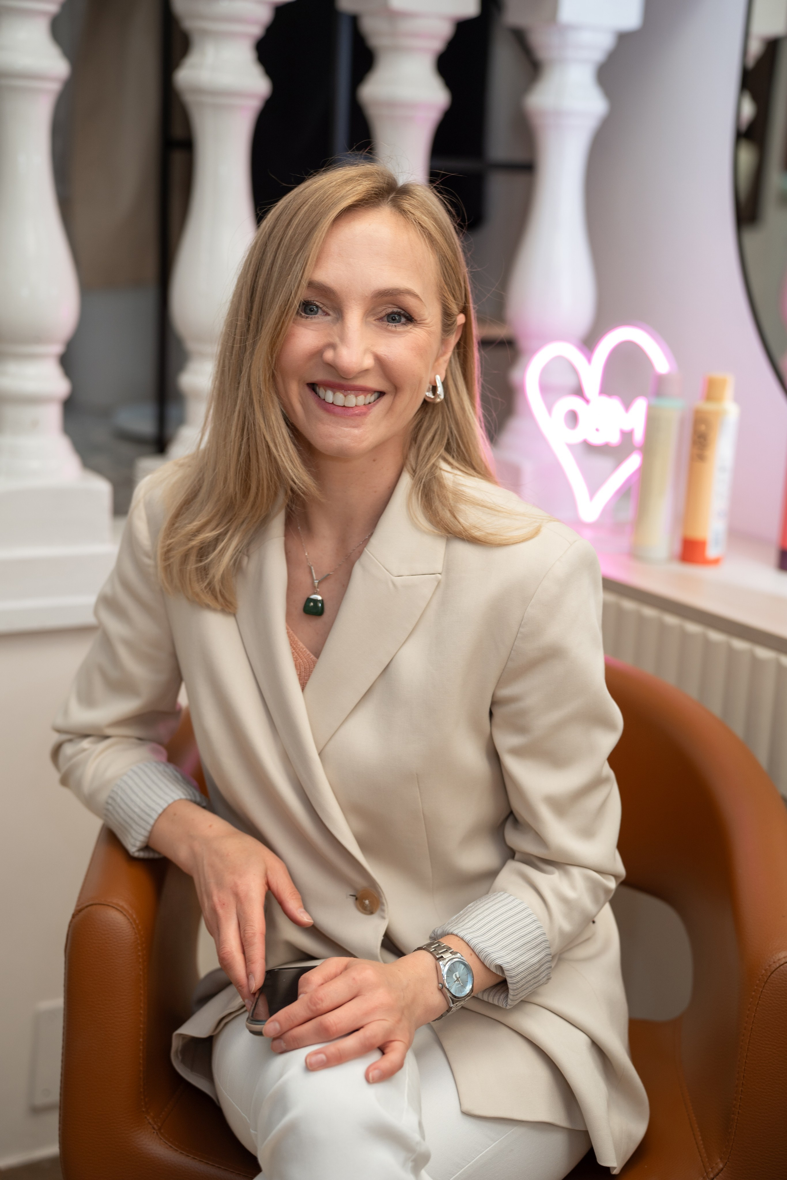 Content shooting for Salon BLOU. Fotógrafo en Madrid, España. Alyona Belyaninova