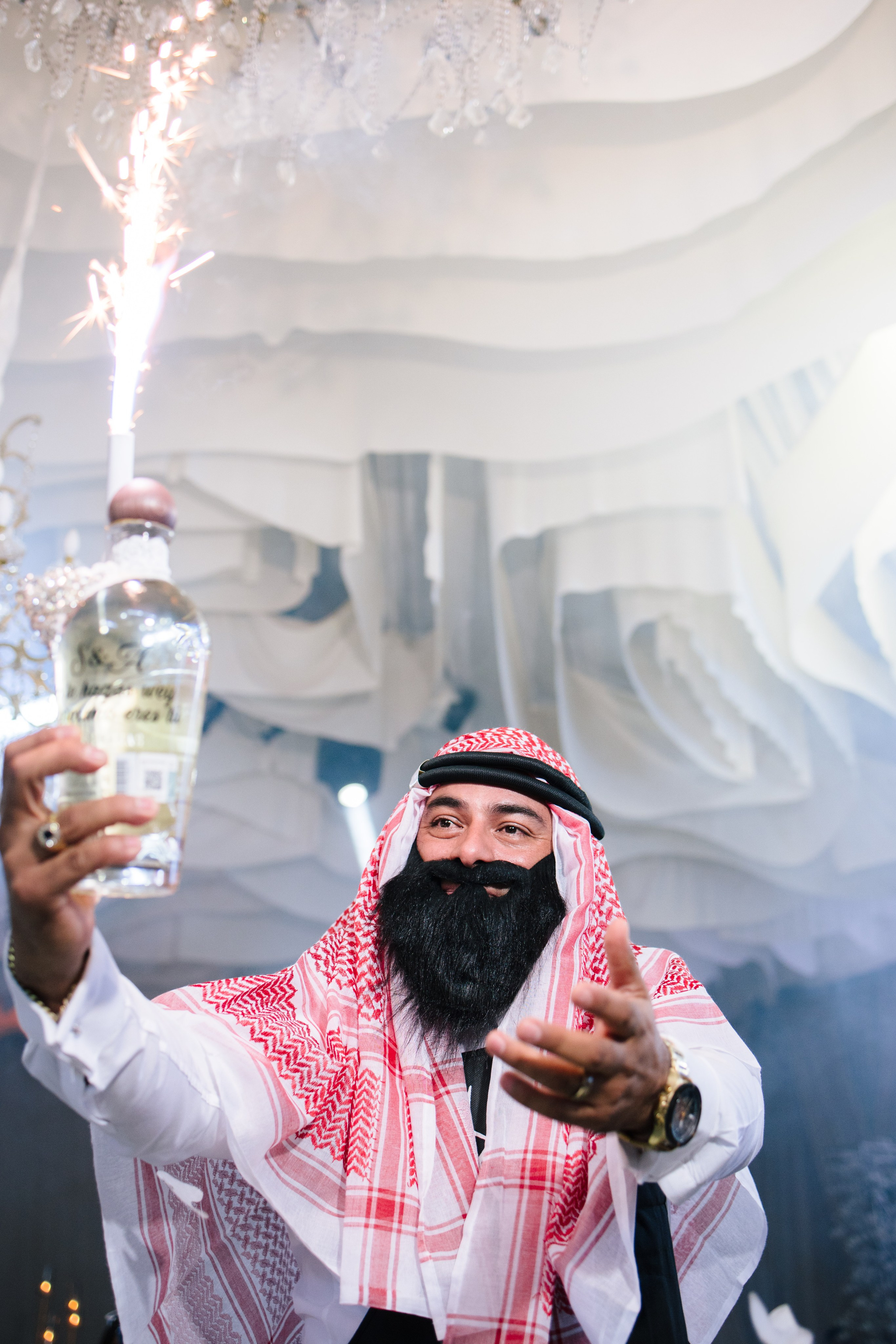 Alejandra y Salvador. Principal