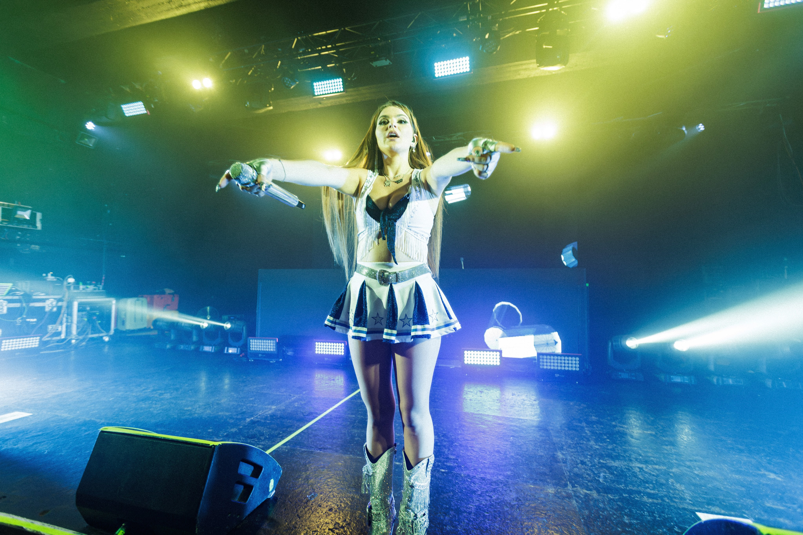 Little Big. Dmitrii Lukinykh | Visuelles Storytelling & Cinematische Fotografie in Hamburg