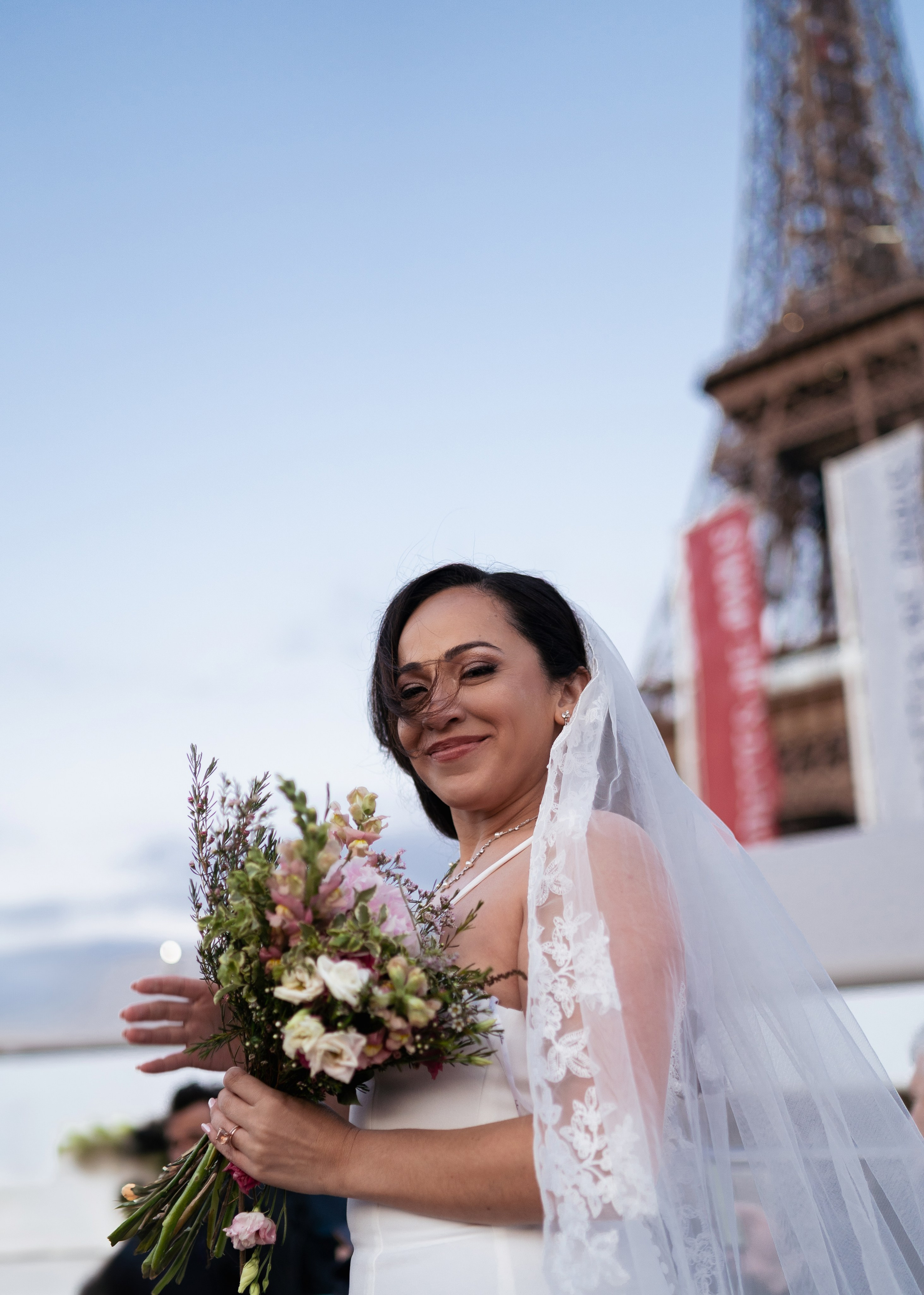 Séance Photo de Mariage à Paris - Photographie de Mariage | Eugenia Andres. Photographe à Genève - Eugenia Andres