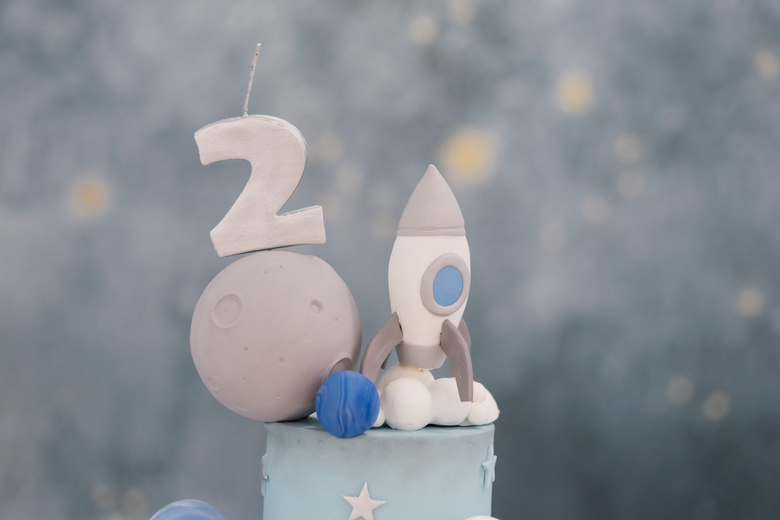 Detalhes da decoração astronauta na festa de 2 anos do Joaquim