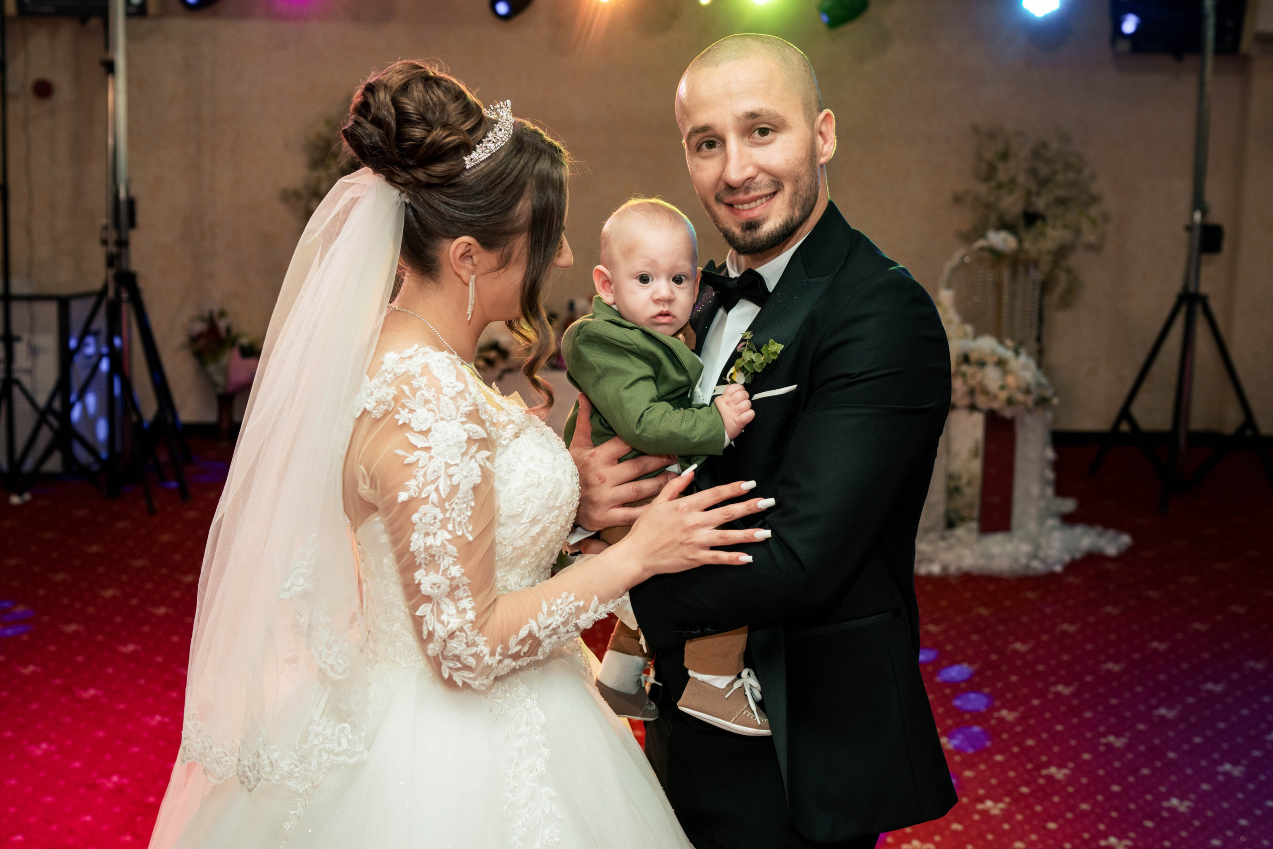 Ionela & Alex. Acasă