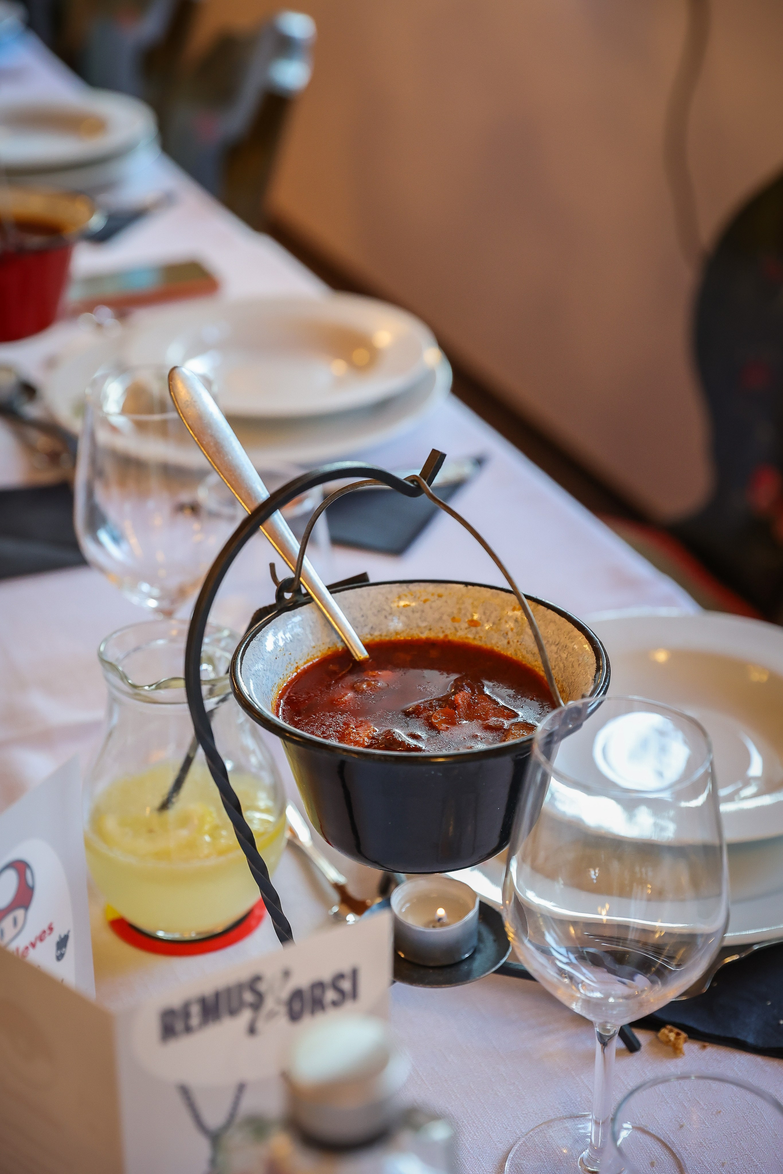 Orsi & Remus, eleganță în inima Transilvaniei. Rares Bucur is a professional wedding photographer based in Cluj-Napoca, Romania, specializing in wedding photography