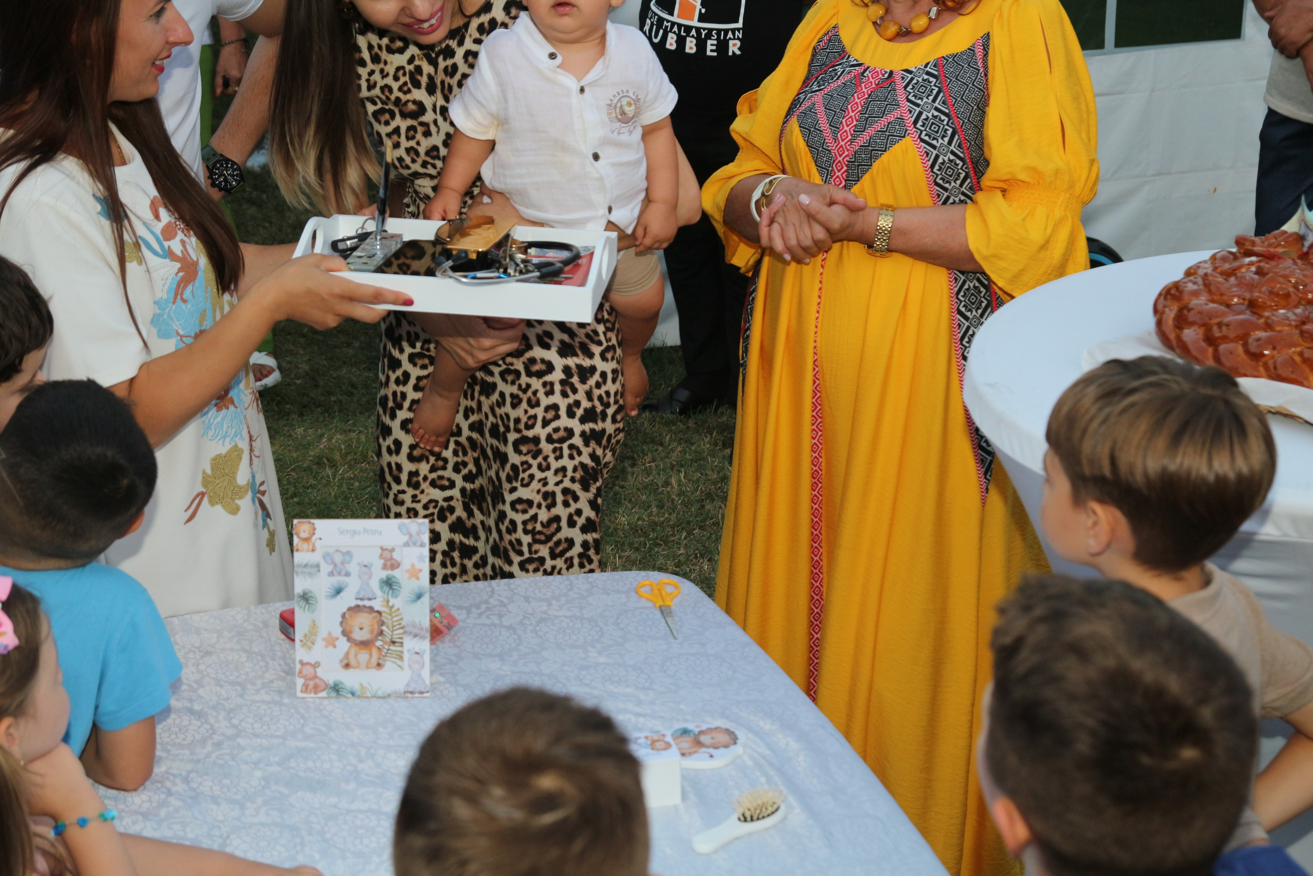 BYZO MEDIA. PETRU BYZO - family and children photographer in ROMANIA