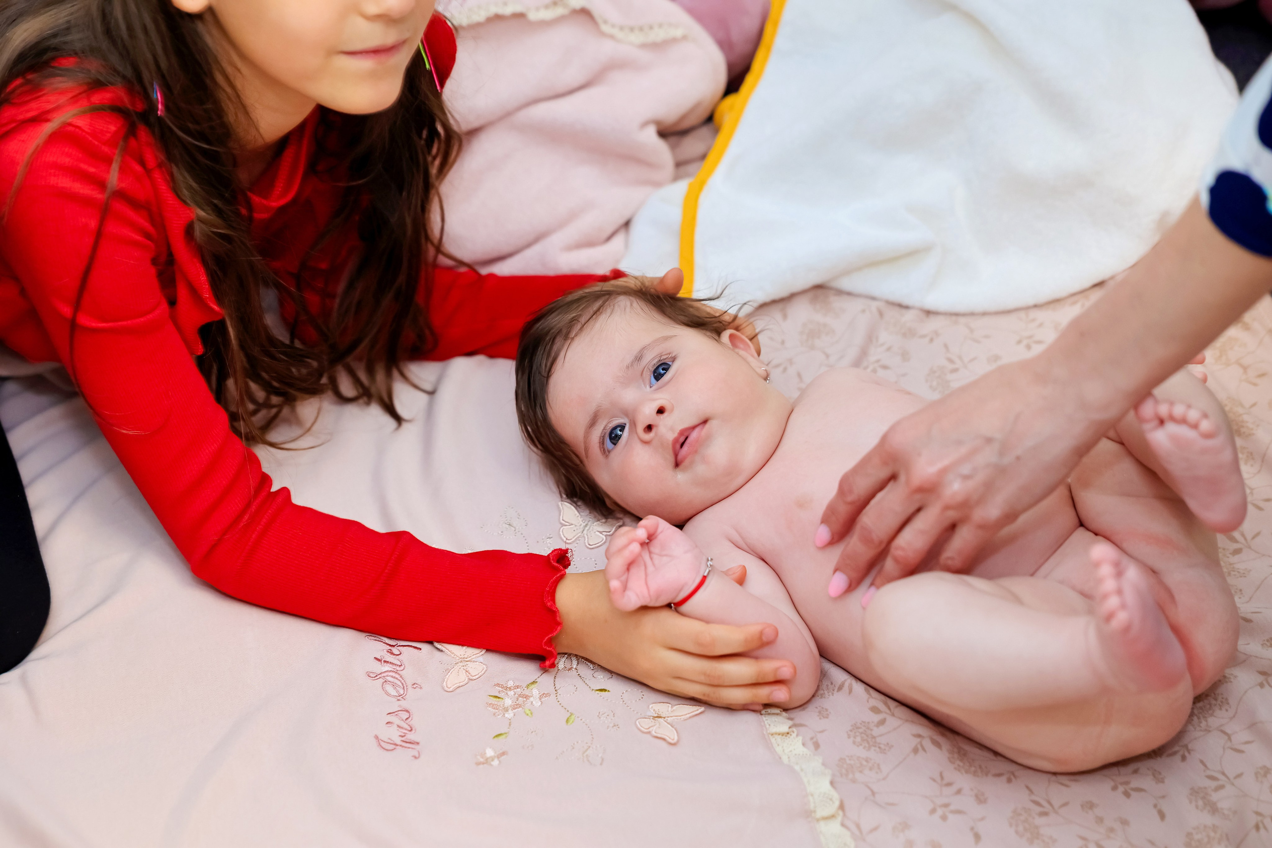 Iris Stefania. Moments By Gub