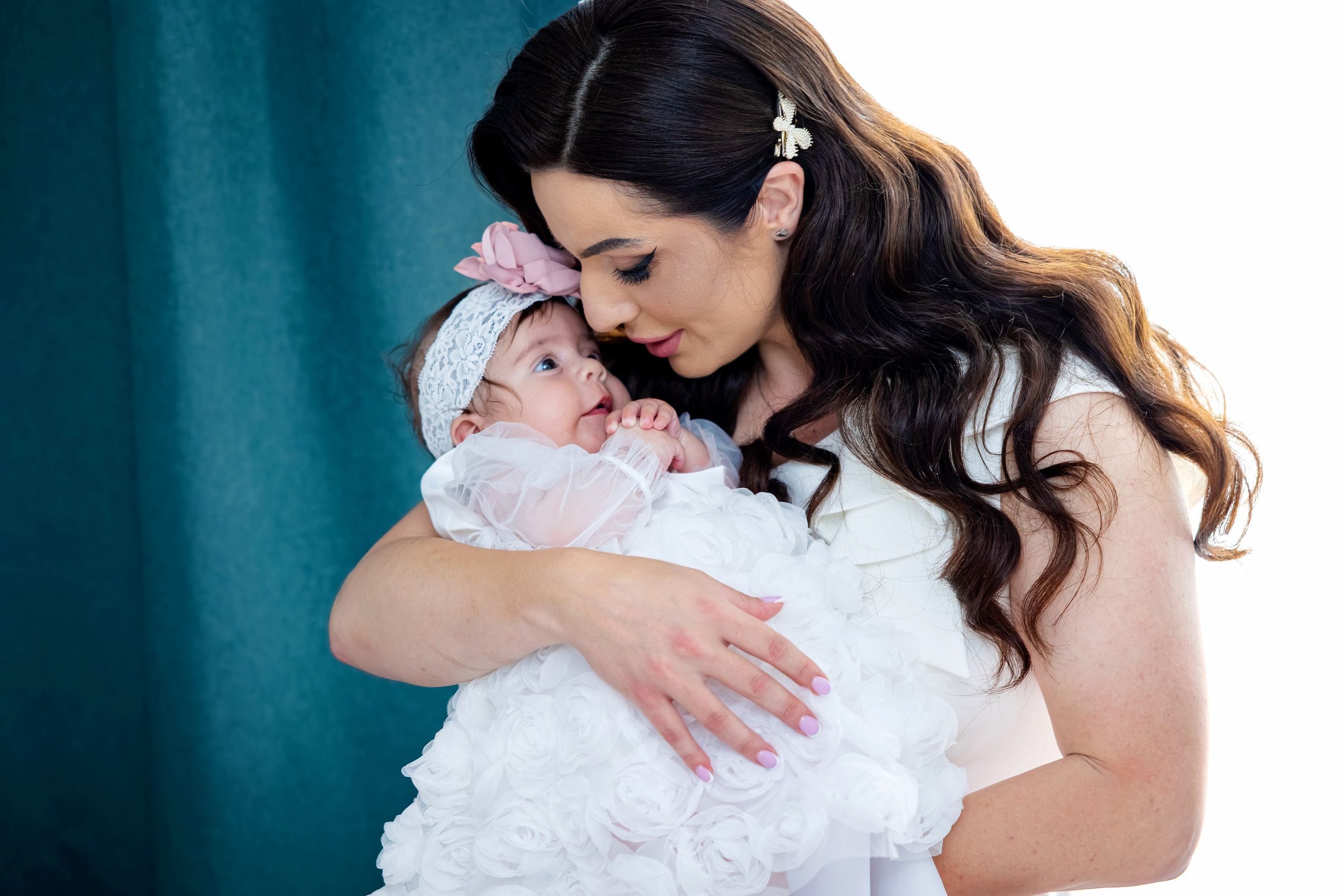 Iris Stefania. Moments By Gub