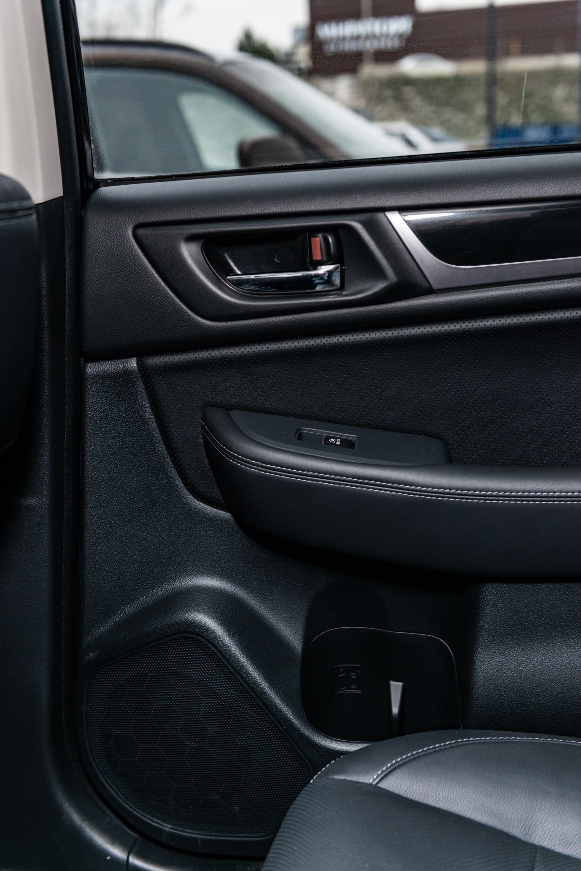 Автомобильная фотосъемка Subaru Outback Black Line. FOTÓGRAFO MÉXICO QUINTANA ROO