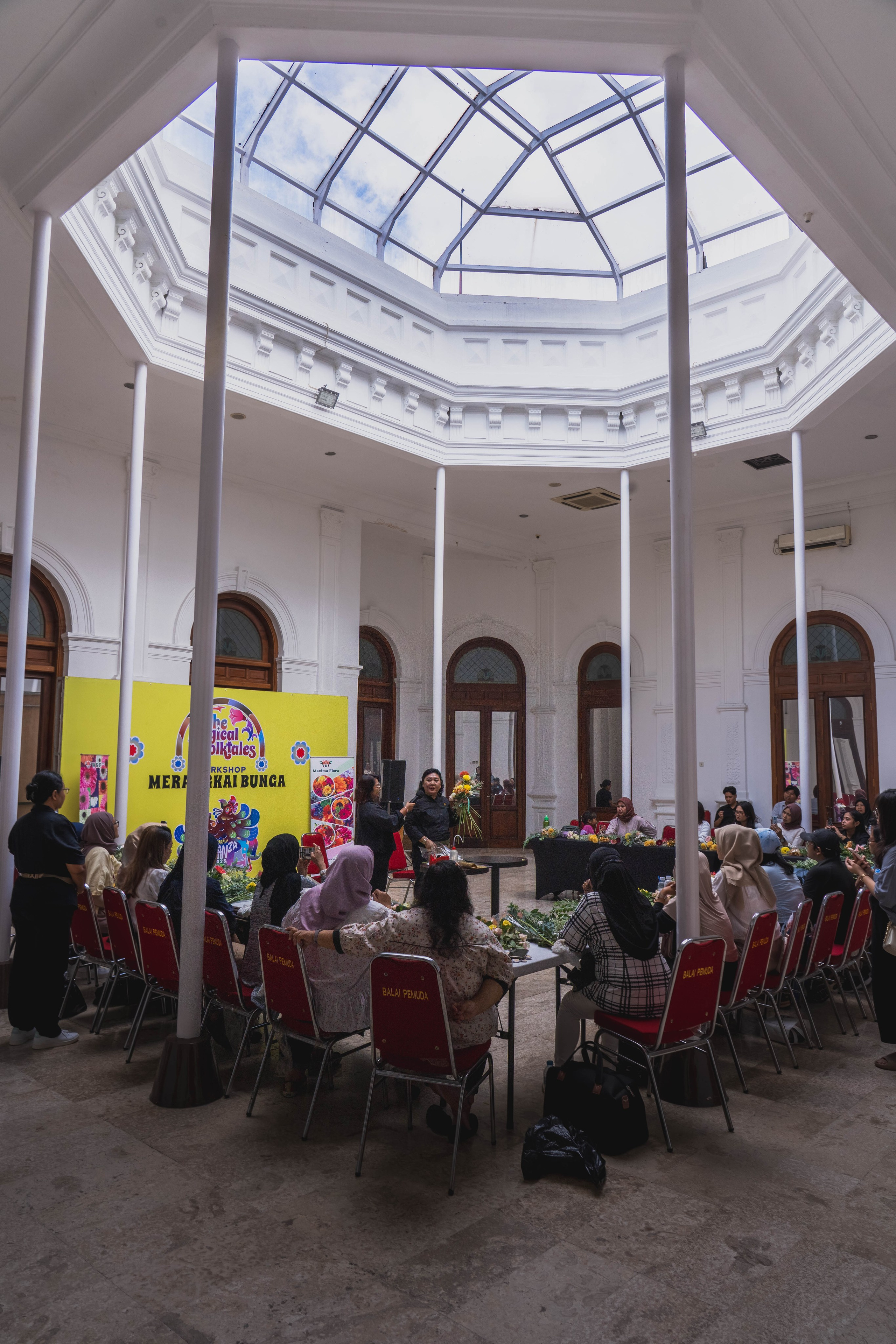 IPBI Surabaya — Floral Workshop. Aro Salaka Event Photography