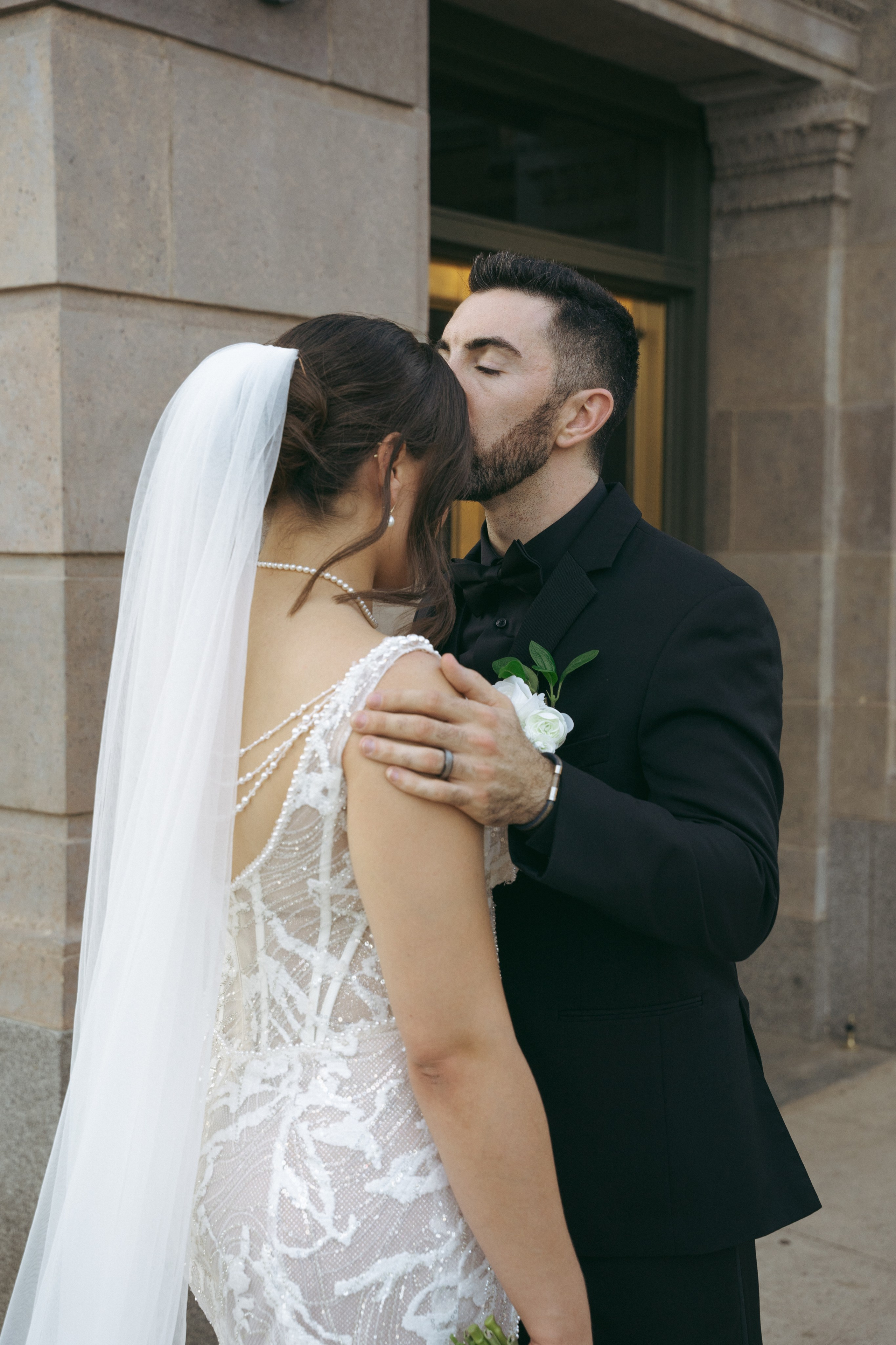 Alyssa & Phill Wedding. Santa Monica based photographer Kristina Vasilenko