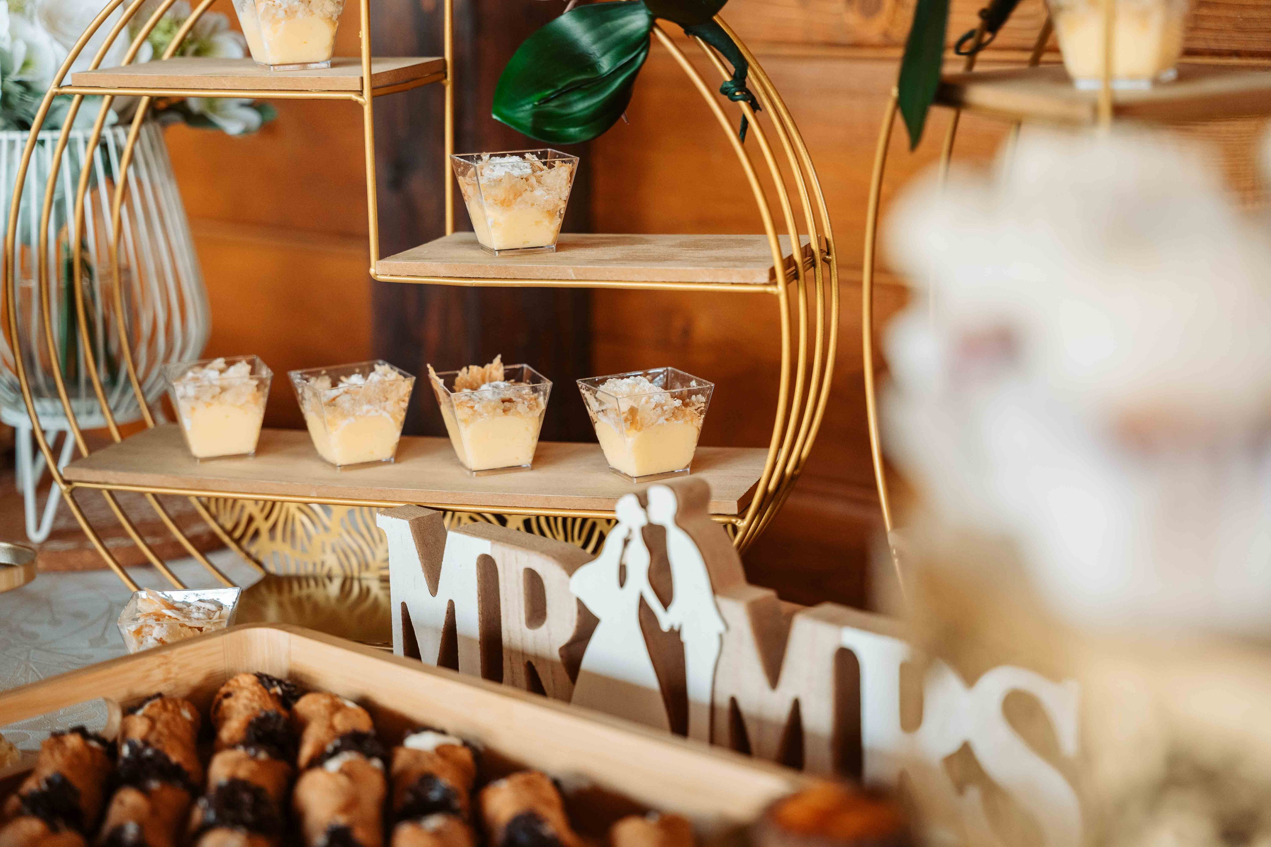 PETRECERE - Andreea & Ciprian. Contrast Studio