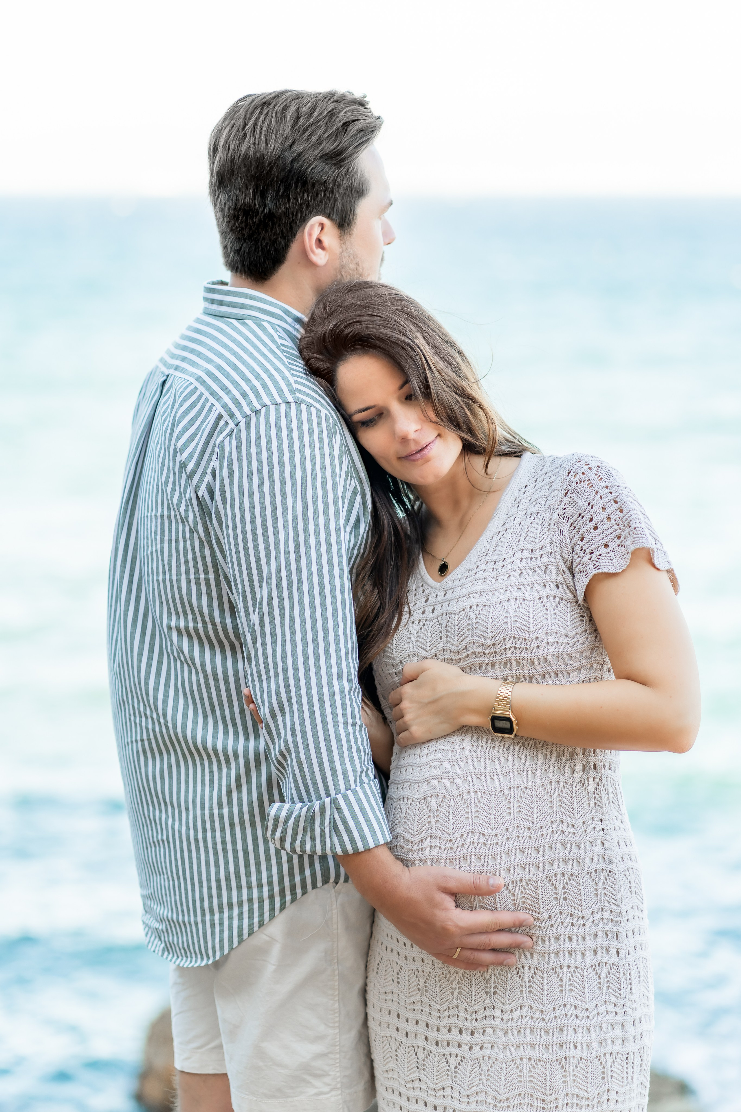 Babybauch Shooting Mallorca. Deine Fotografin auf Mallorca für Familien und Business