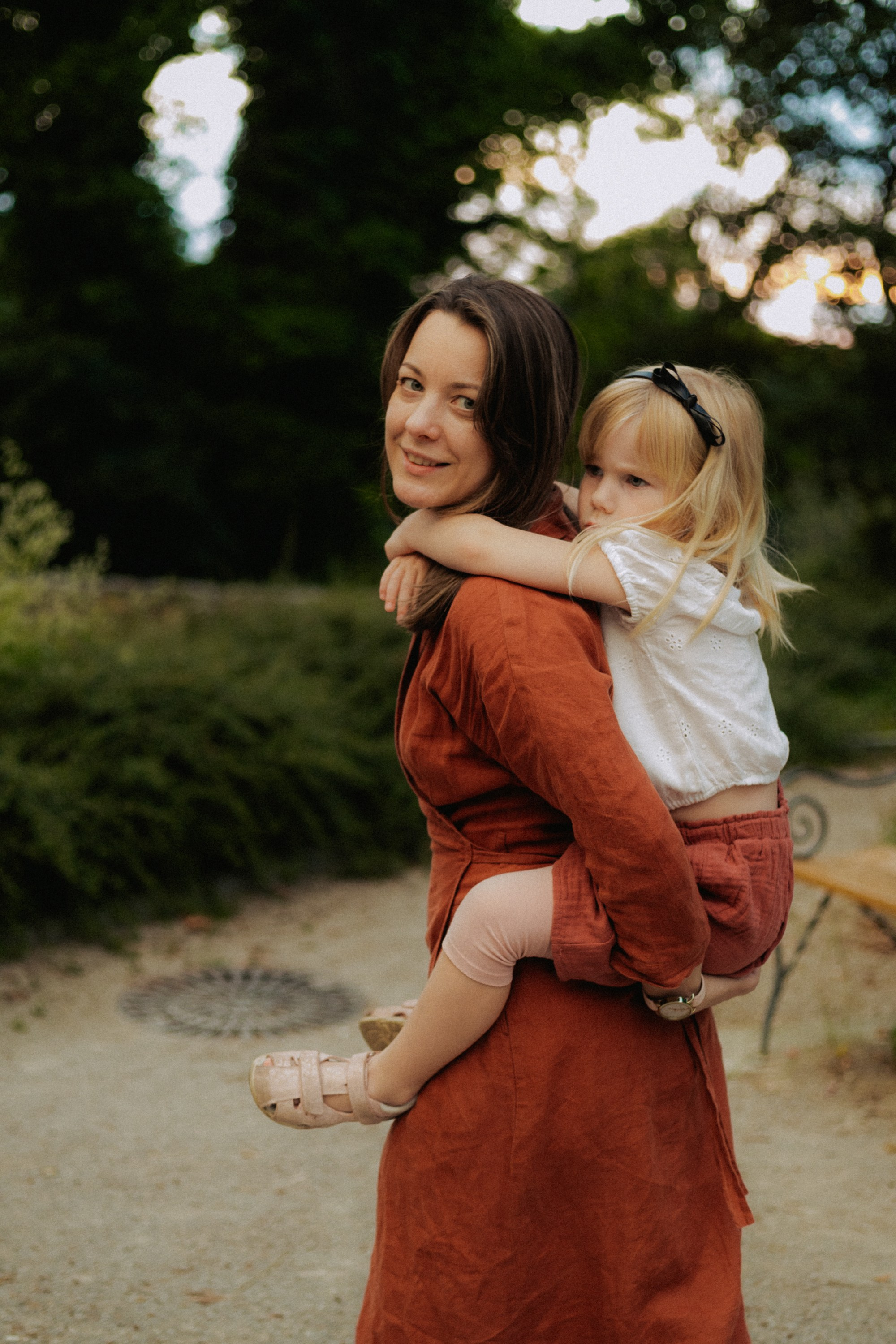 Family in the city. Elena Gorobets. Photographer in Zagreb