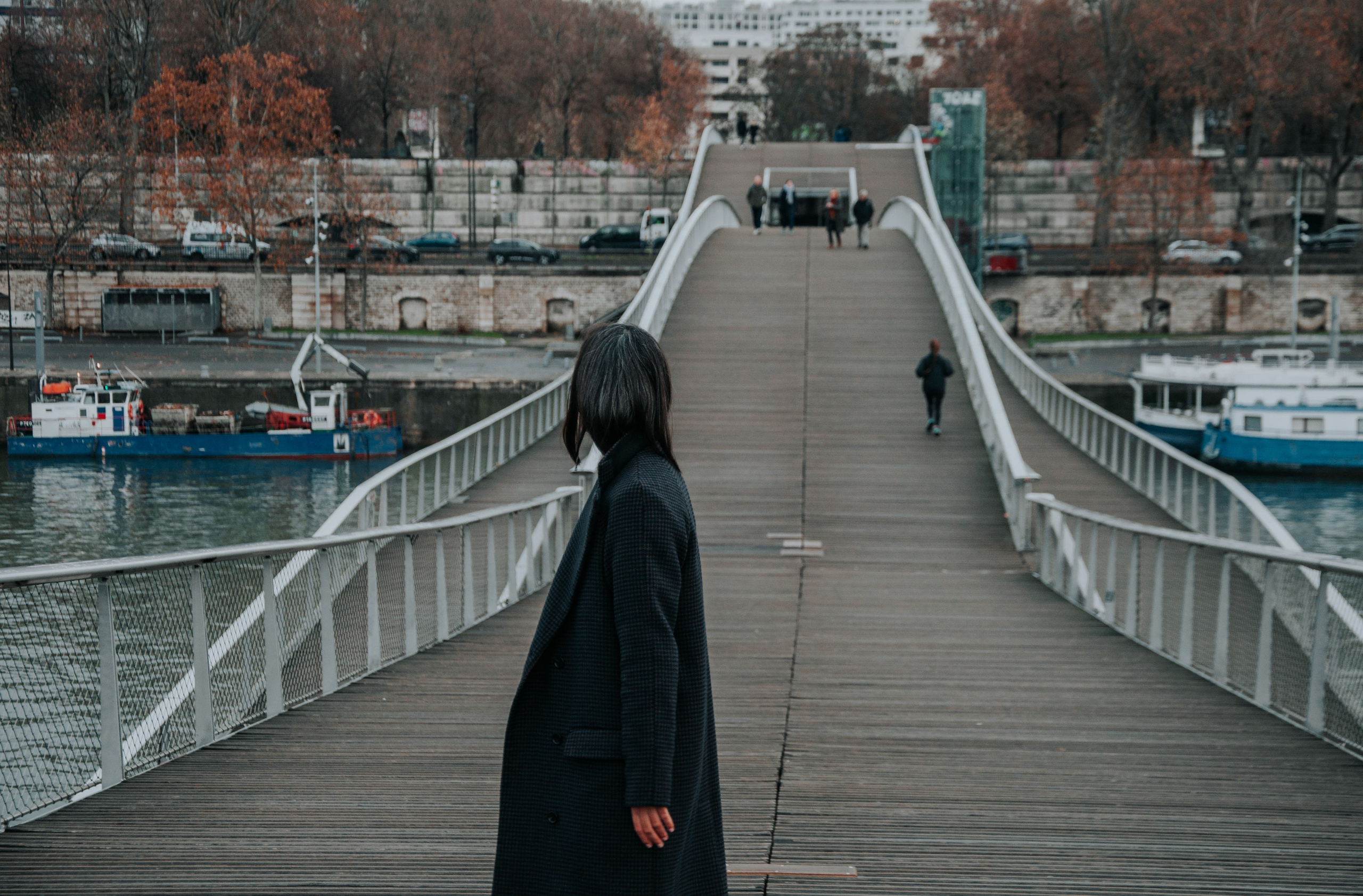 Urban photoshoot in Paris. Paris photographer — Polina Osipova