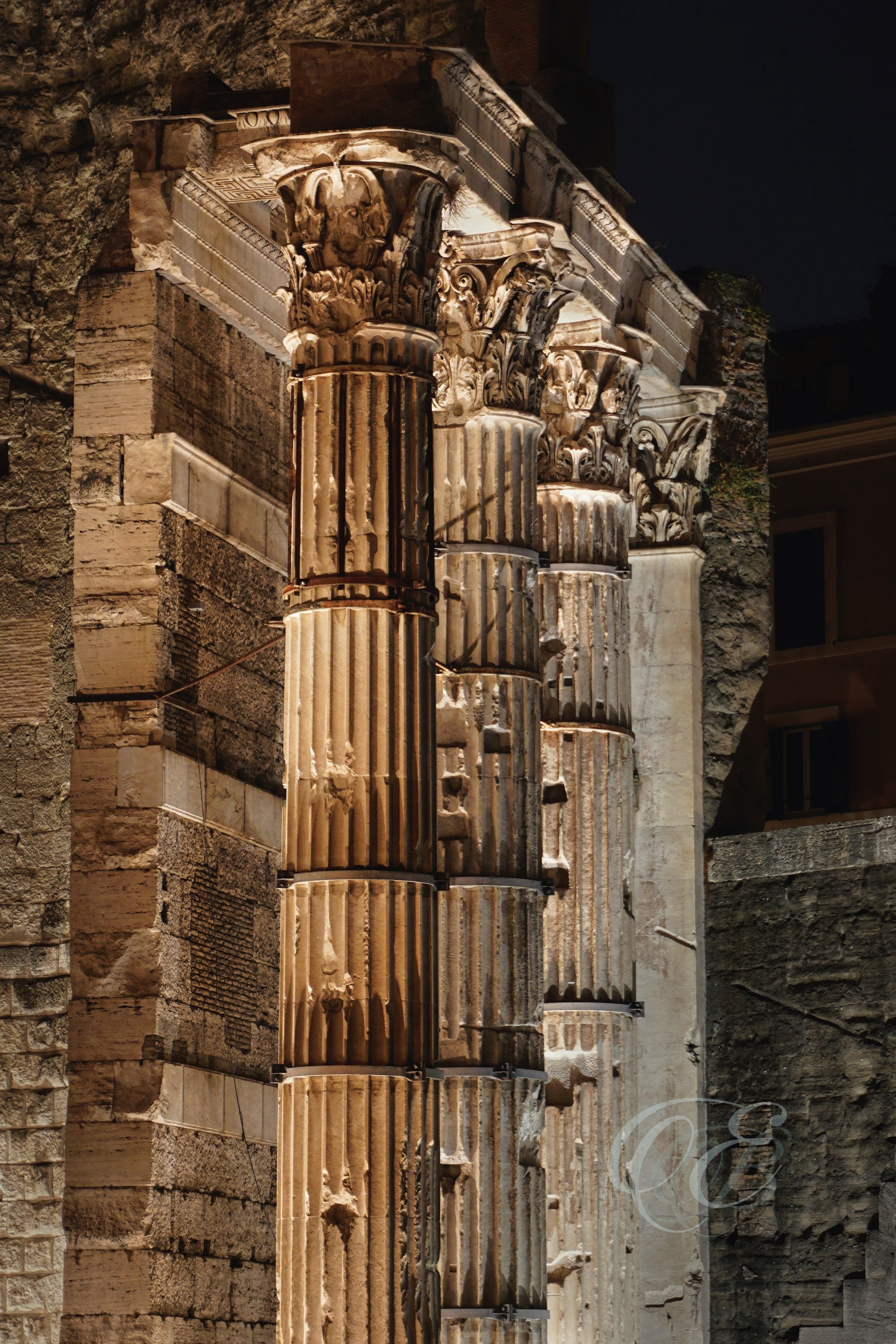 Rome Italy - Columns of the Forum of Augustus - Eduardo Bartoli Fine Art Photography - Columns of the Forum of Augustus in Rome, Italy – fine art photography by Eduardo Bartoli.