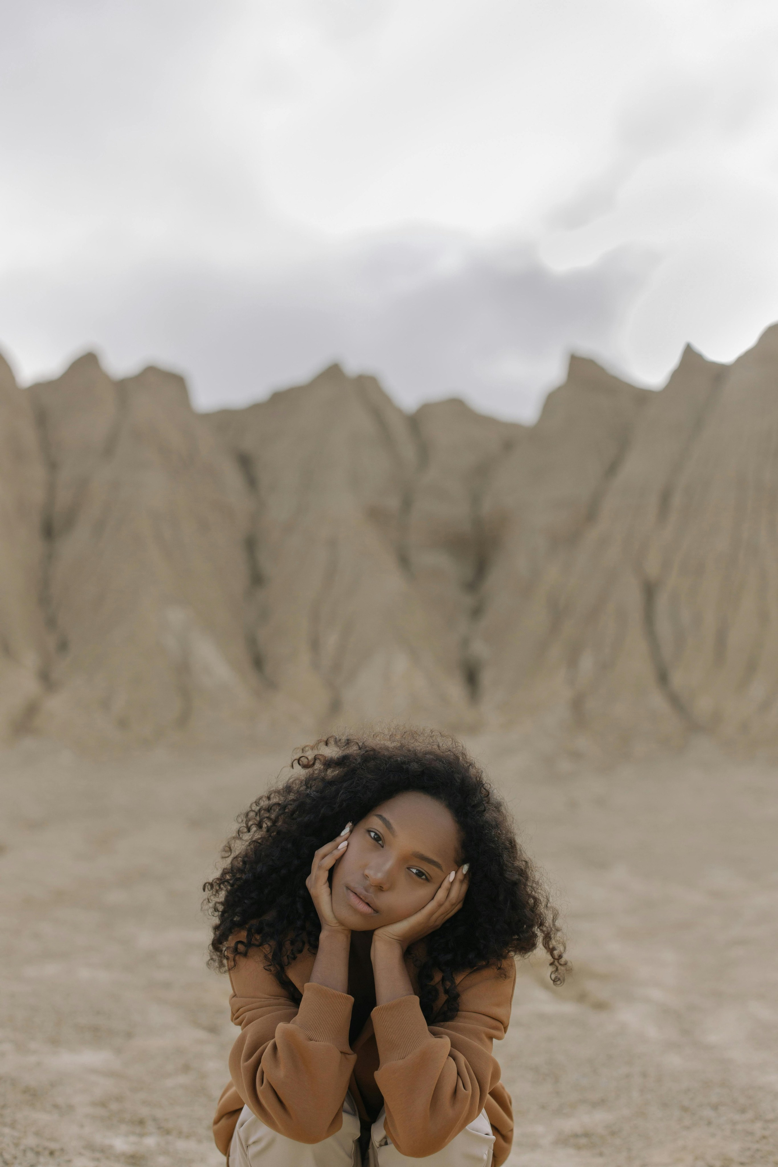 Desert dream: artistic fashion photoshoot. Alice Bell — Wedding photographer in New York