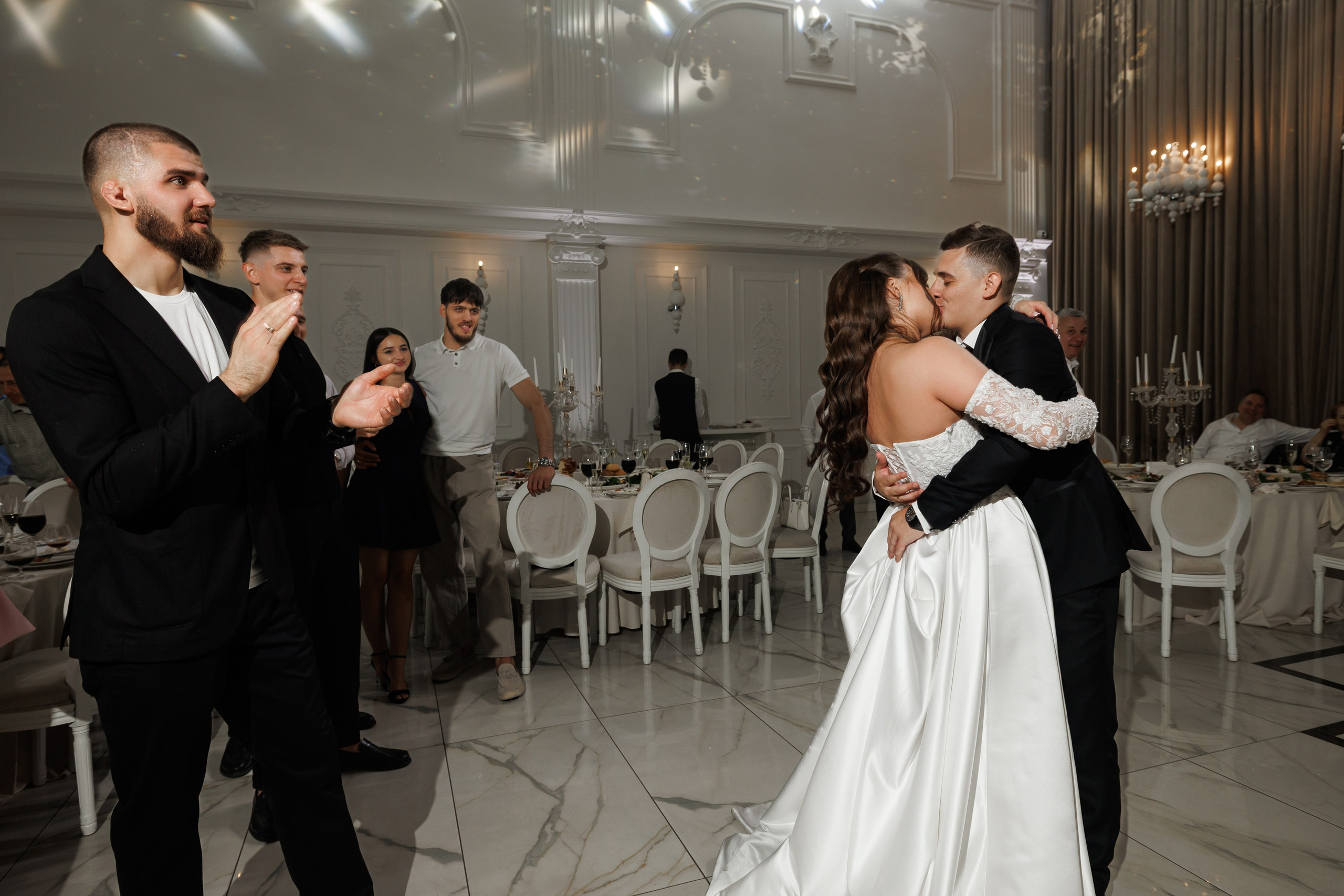 Fotograf nunta chisinau. Dinu Malancea. Dinumalancea.com — fotograf de nunta si familie. Moldova, Romania, UE