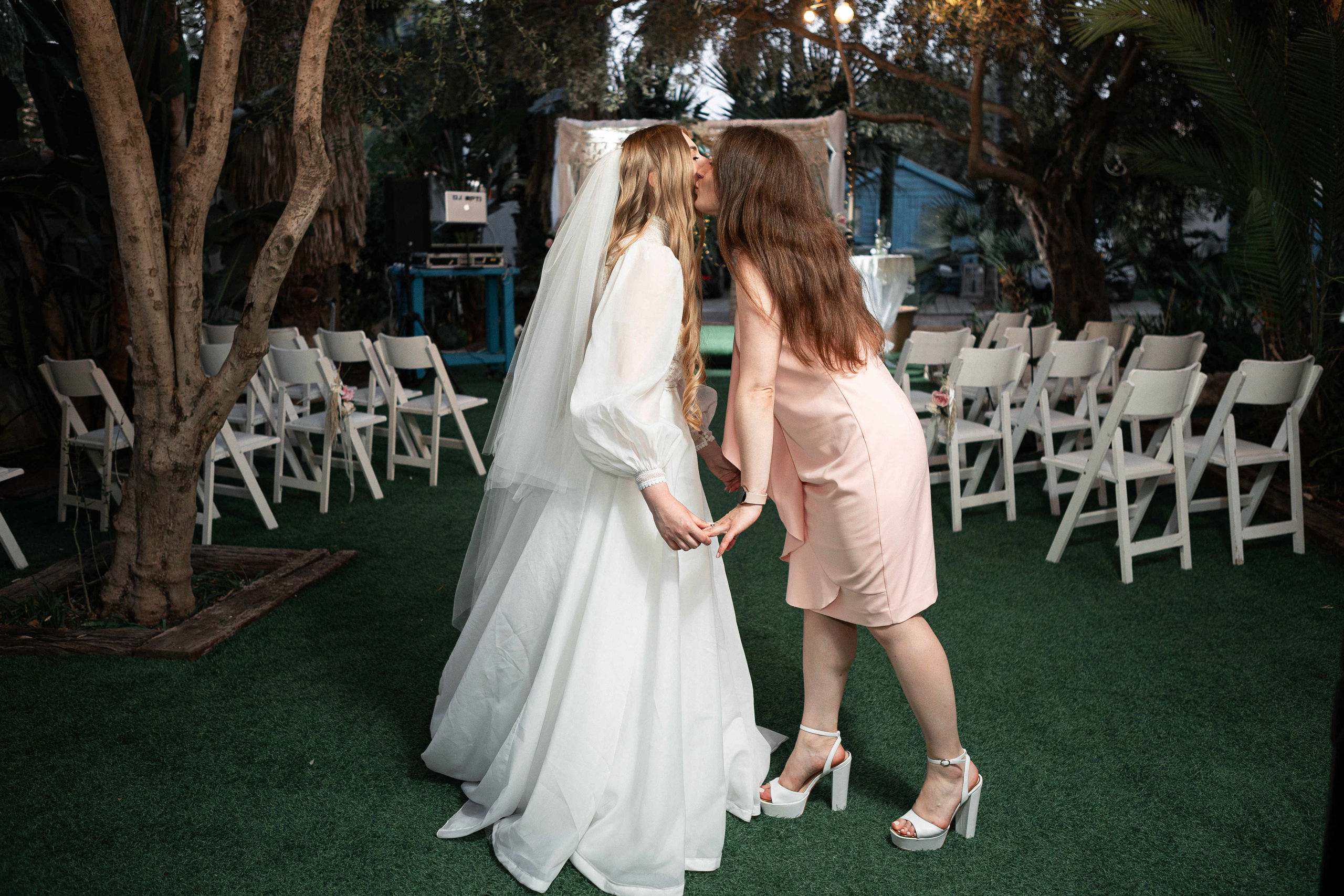 WEDDING IN A COZY PLACE NEAR TEL AVIV. PHOTOGRAPHER IN ISRAEL