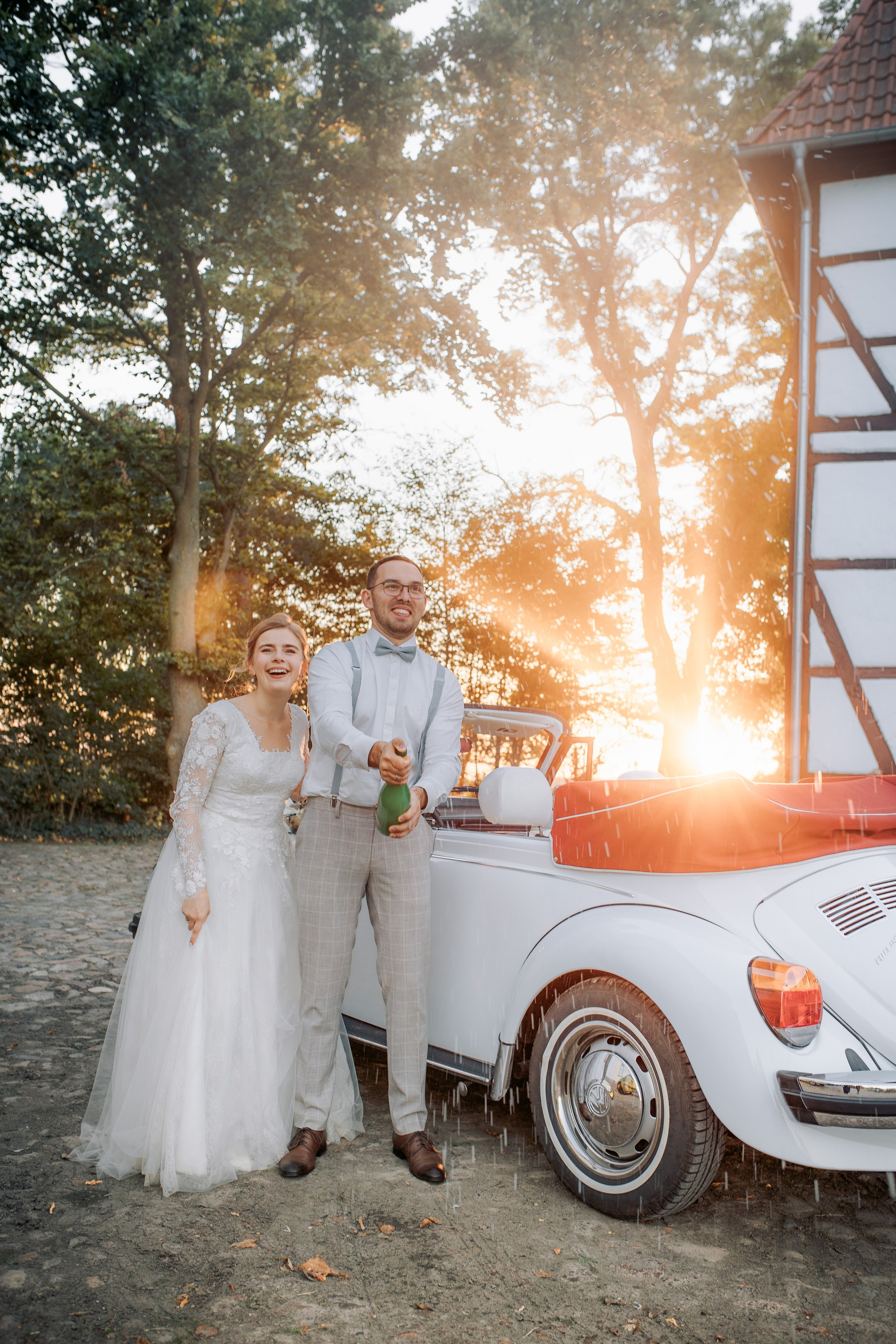 Celine & Oliver. GoldenHourStory