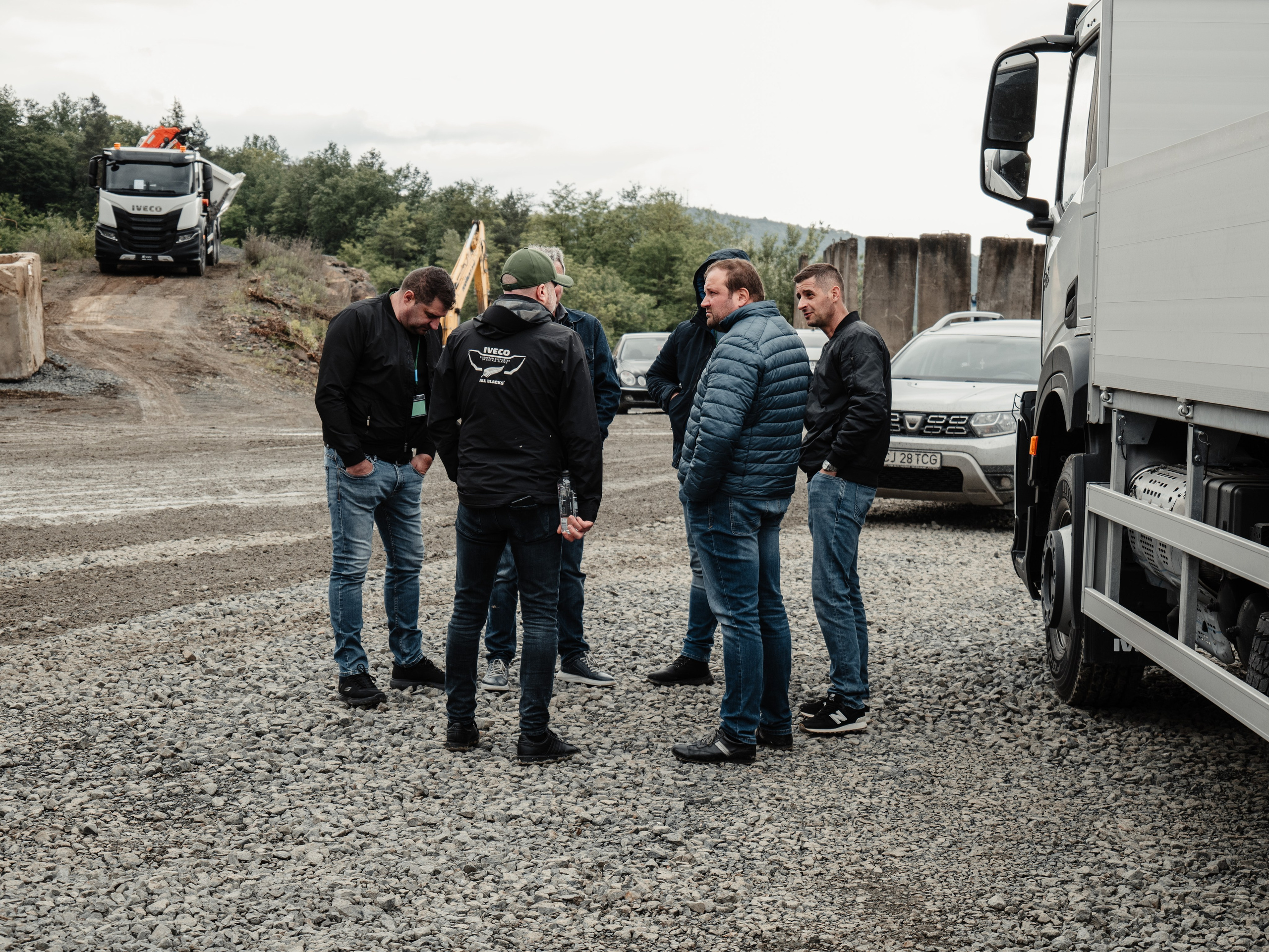 LANSARE IVECO T-WAY. Freesh Media Products