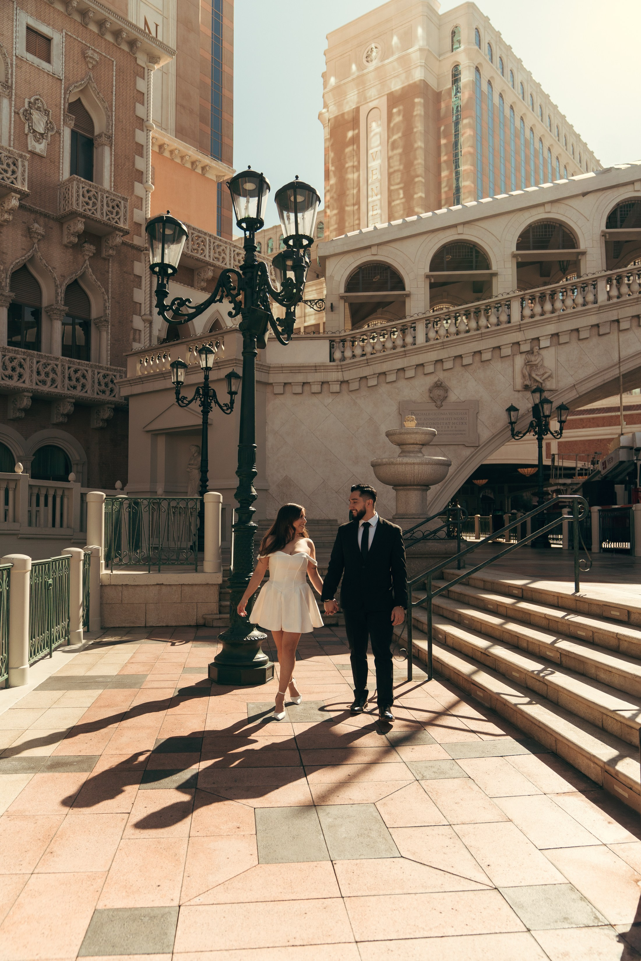 Kasandra&Viktor. Wedding & elopement photographer Viktoriya Kravtsov. Las Vegas