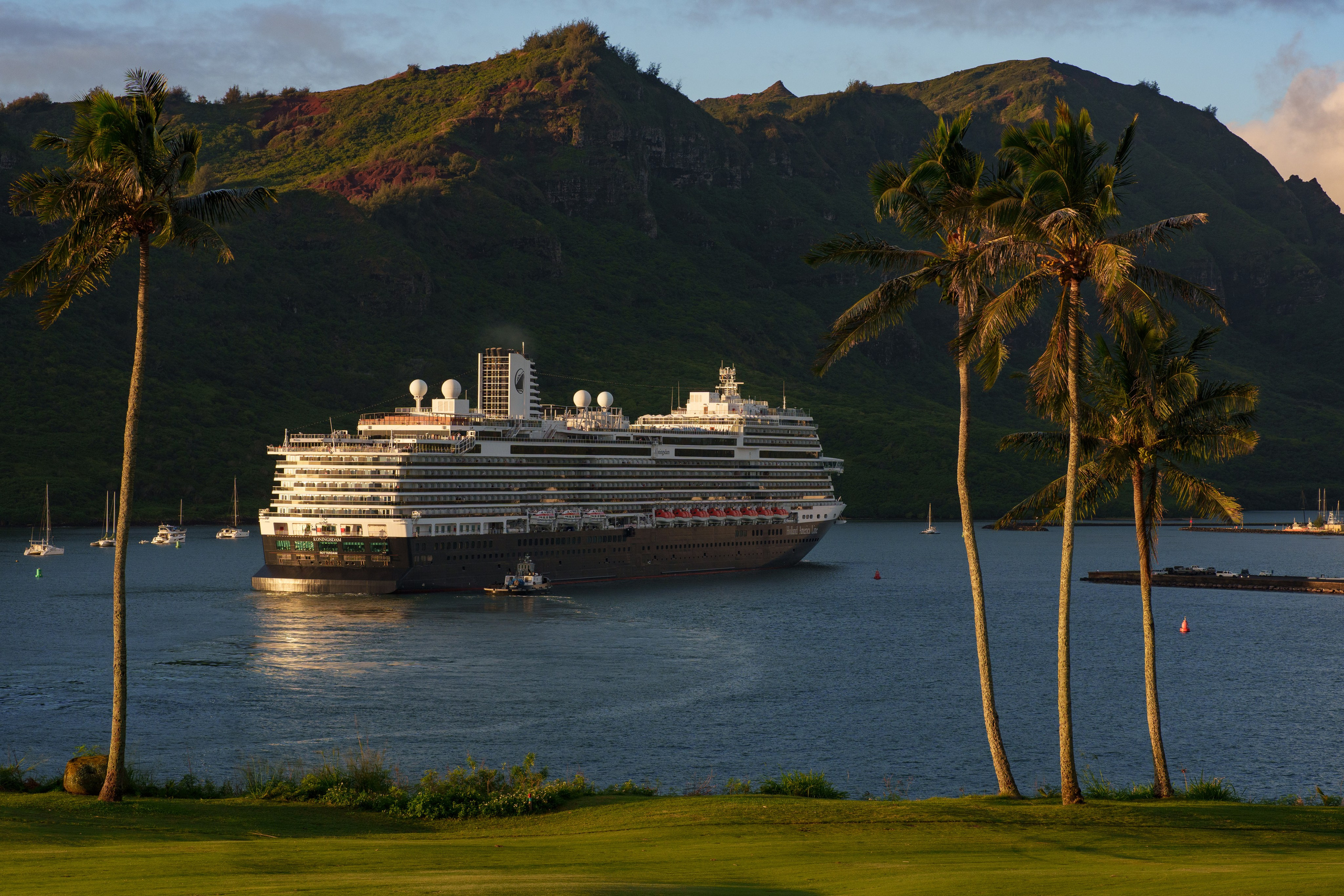 SHIPS. Awards winning photographer in Kauai, Hawaii