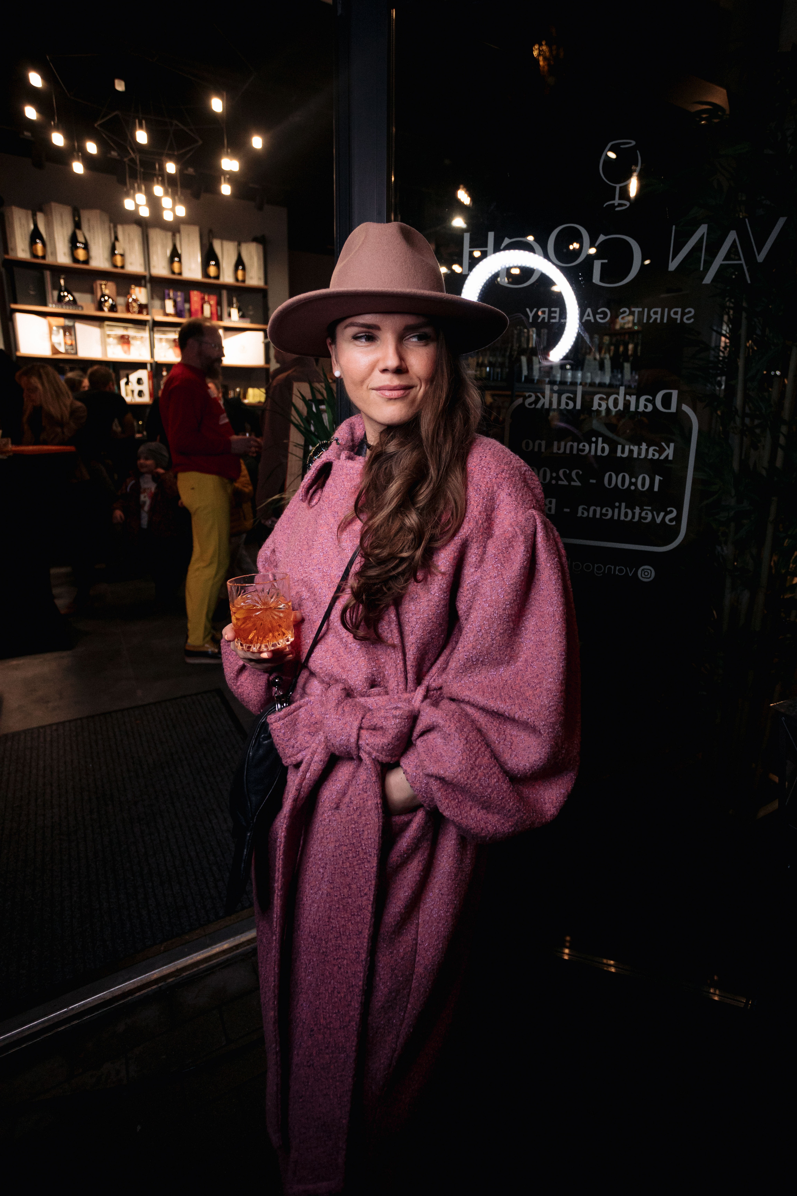 Pasākumi un naktsklubi. BELLOW US FOTOGRĀFS RĪGA