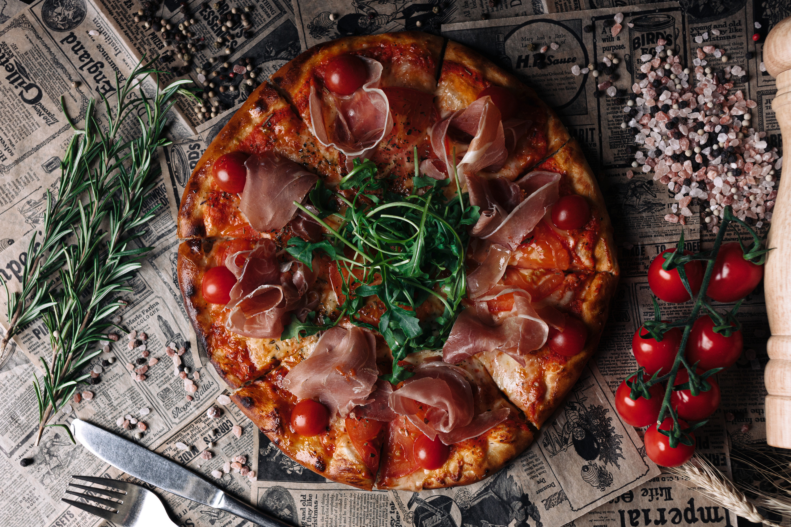 Ēdieni un dzērieni. BELLOW US FOTOGRĀFS RĪGA