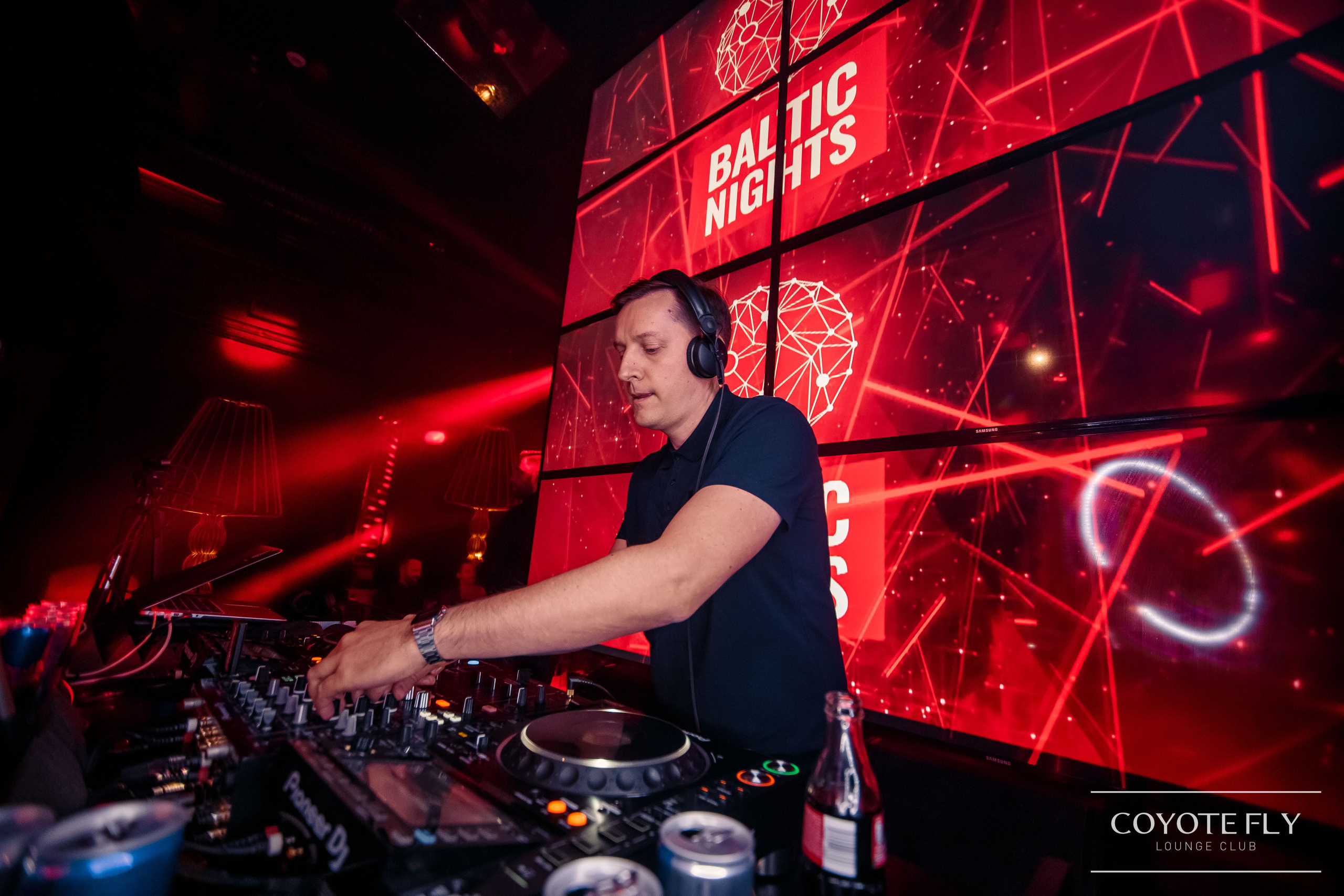 Pasākumi un naktsklubi. BELLOW US FOTOGRĀFS RĪGA