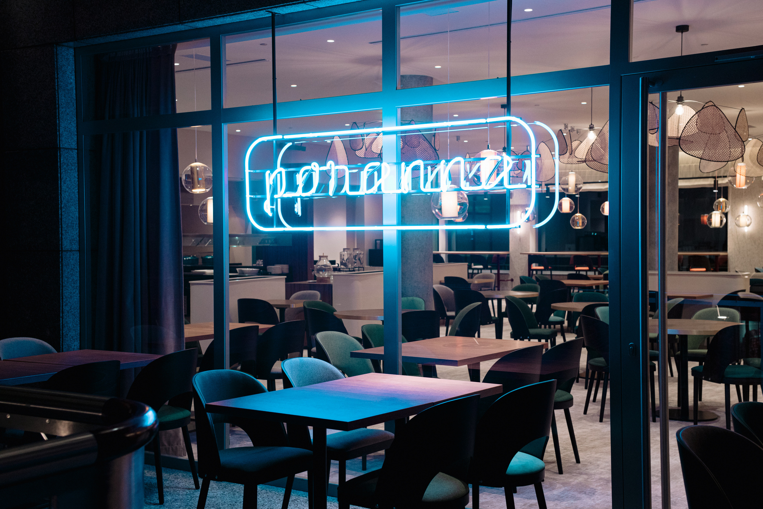 Interjers & nekustamais īpašums. BELLOW US FOTOGRĀFS RĪGA